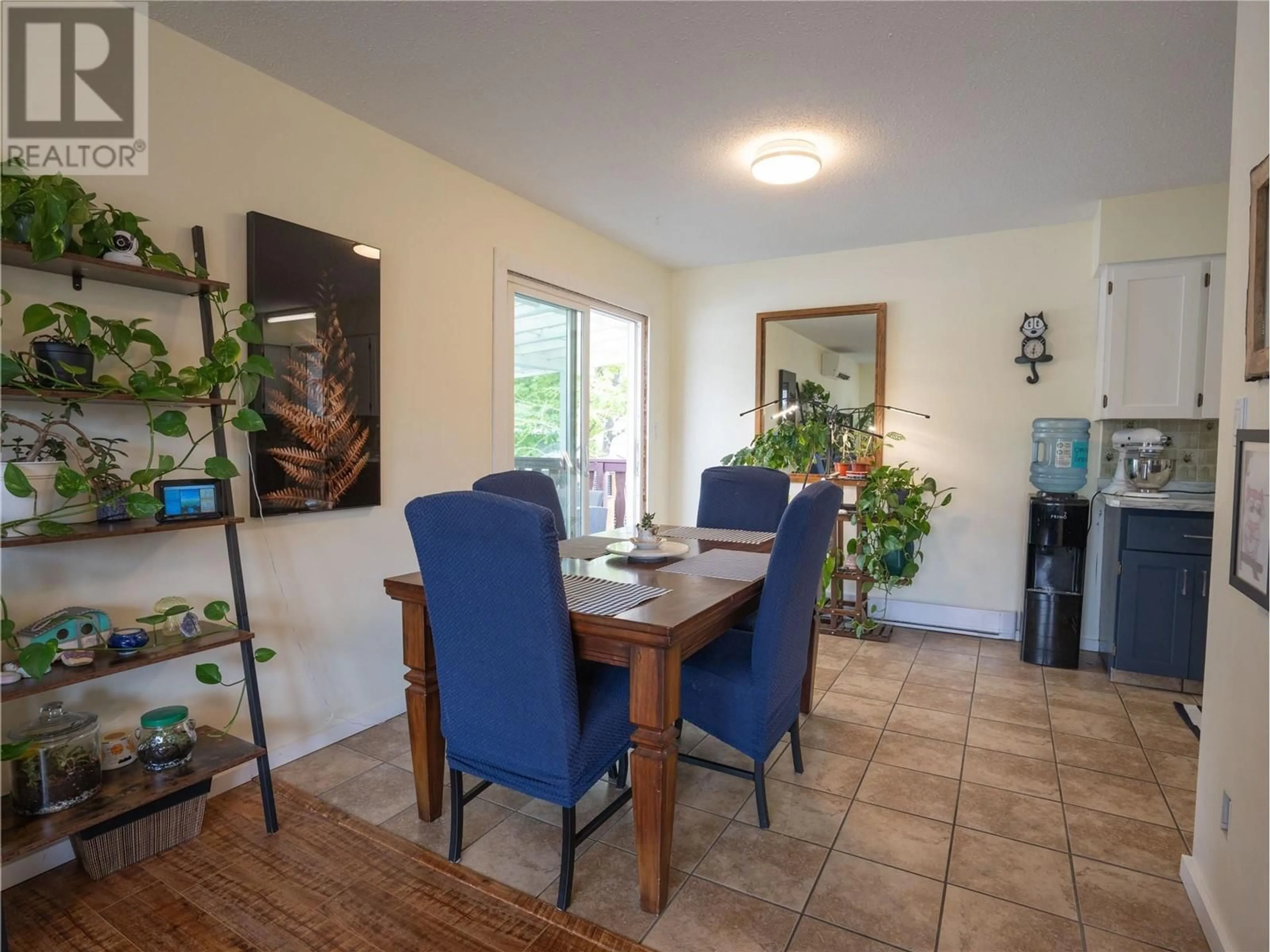 Dining room, unknown for 164 PHOENIX AVENUE, Penticton British Columbia V2A2Z5