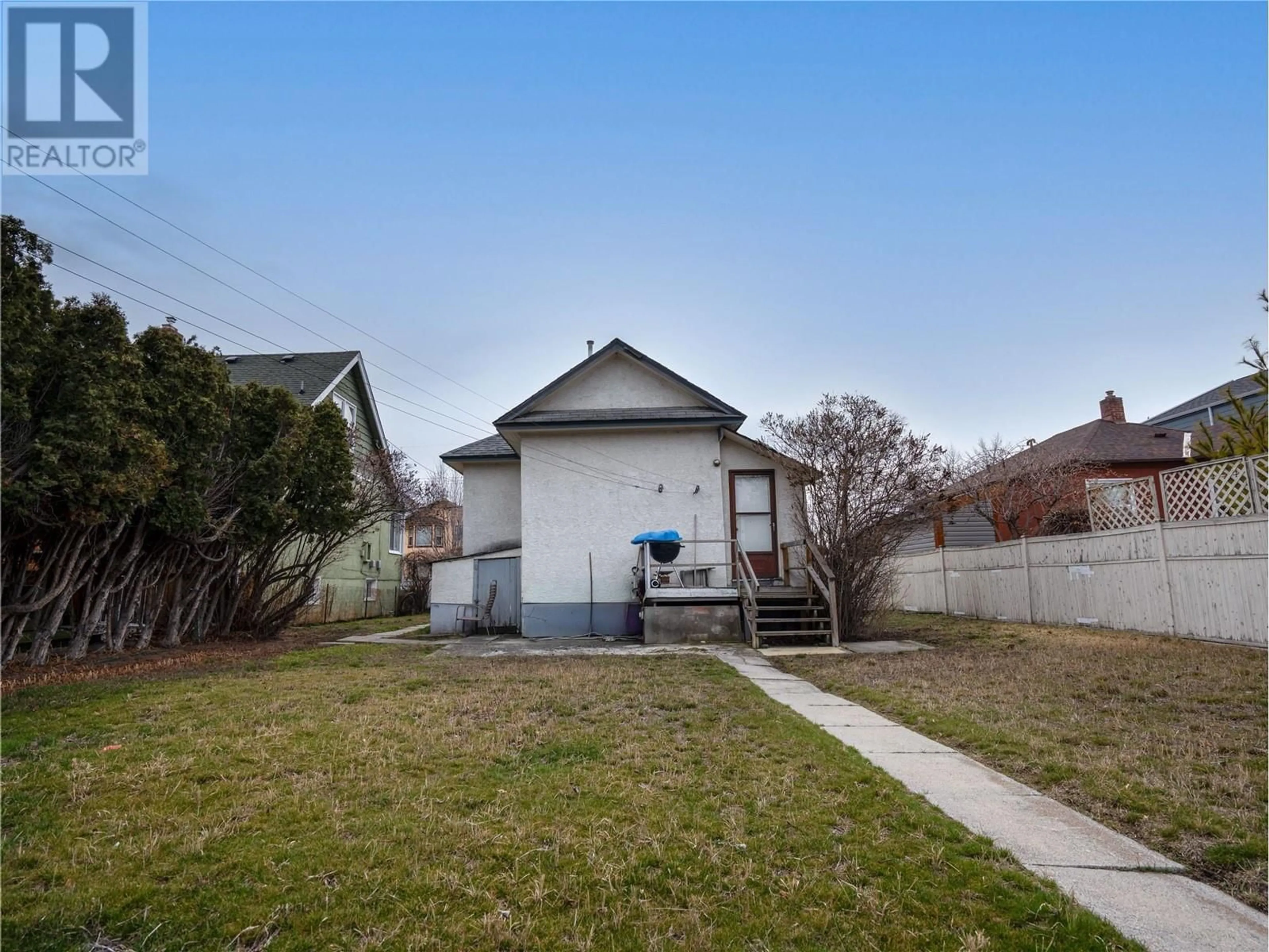 Unknown for 425 HEALES AVENUE, Penticton British Columbia V2A1G5