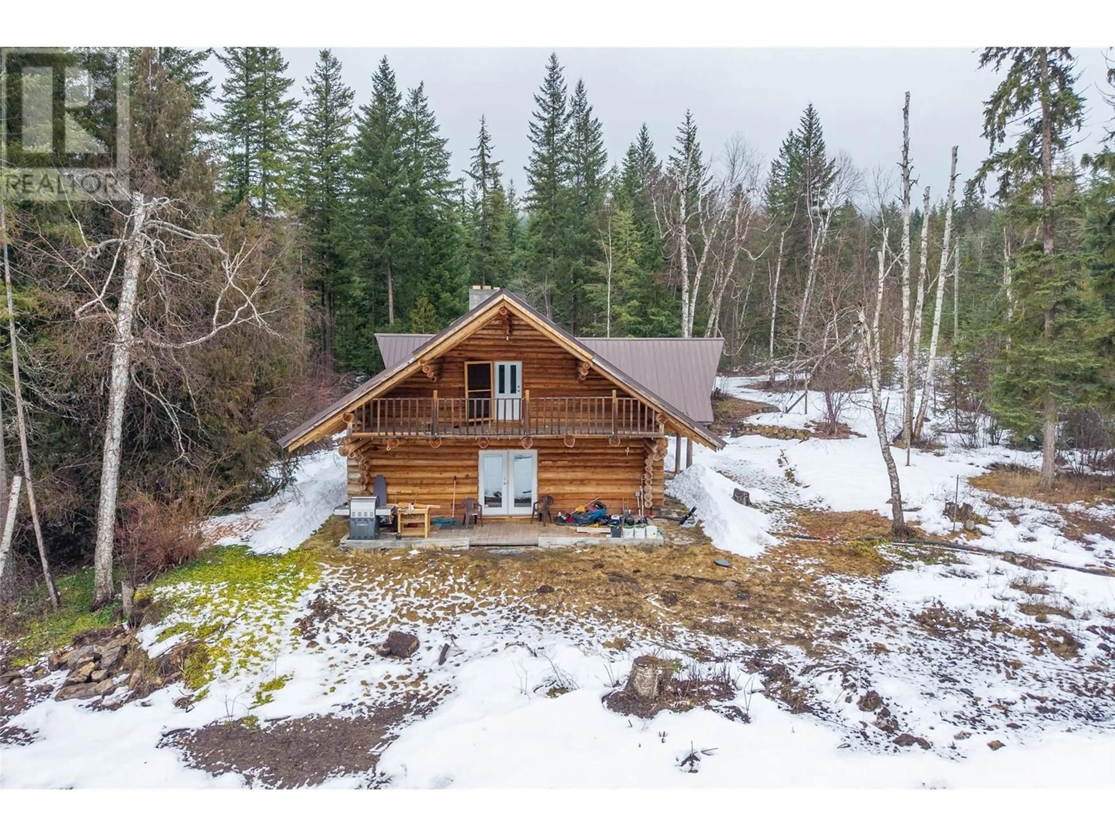 A pic from outside/outdoor area/front of a property/back of a property/a pic from drone, unknown for 1757 CHASE FALKLAND ROAD, Chase British Columbia v0e1m1