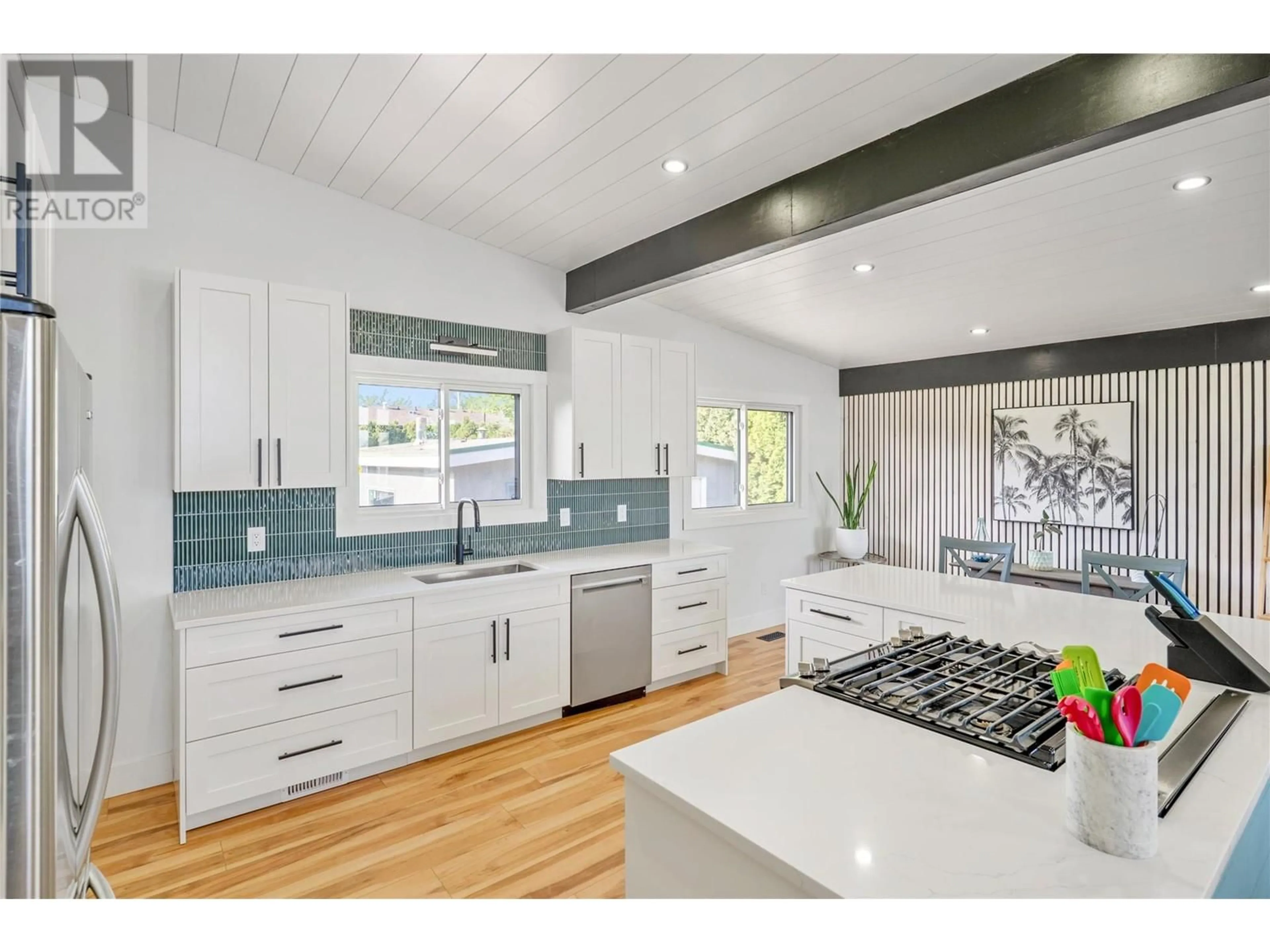 Open concept kitchen, unknown for 265 HARDIE ROAD, Kelowna British Columbia V1X2G9