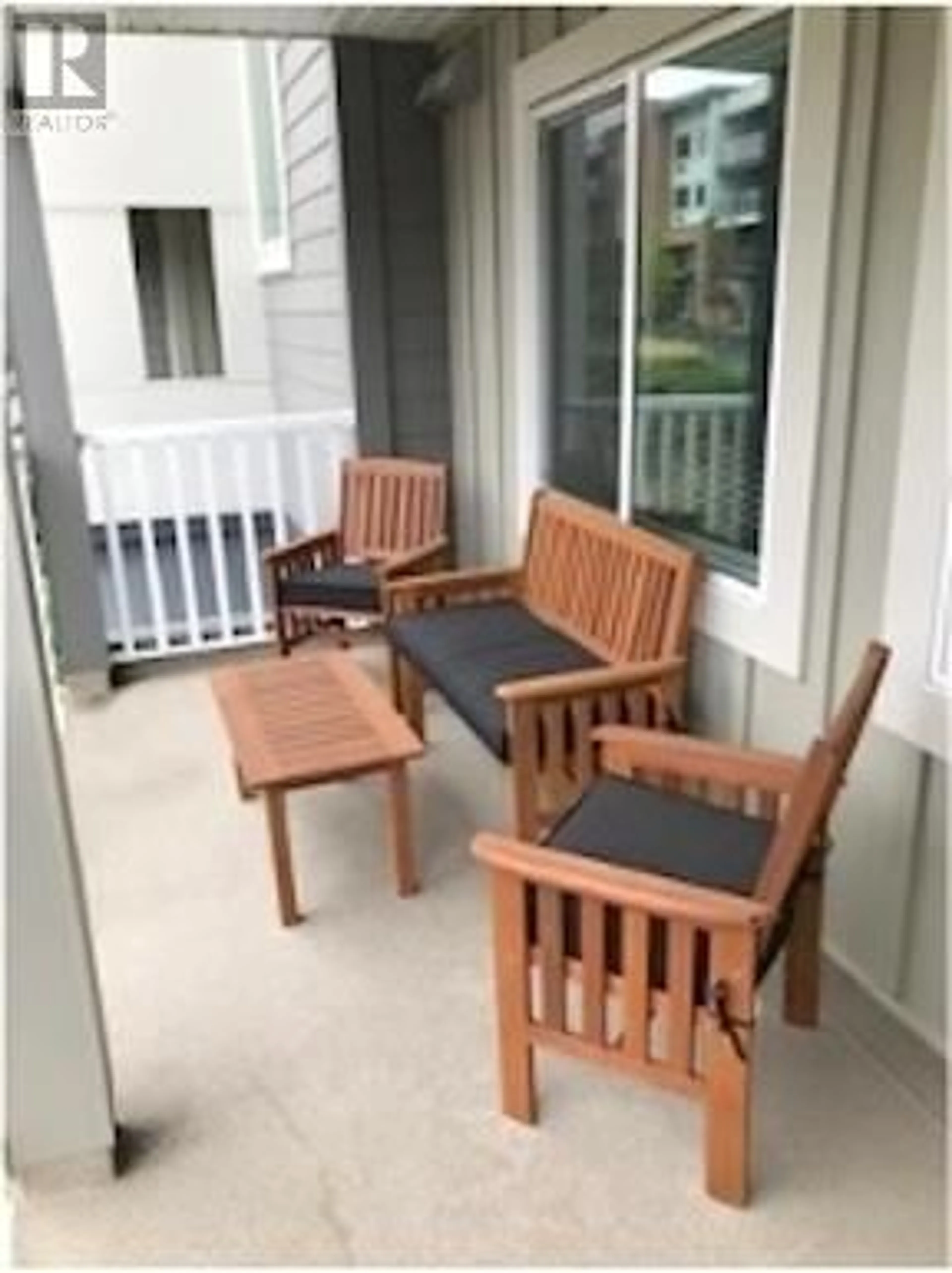 Patio, street for 207 - 695 ACADEMY WAY, Kelowna British Columbia V1V0C7
