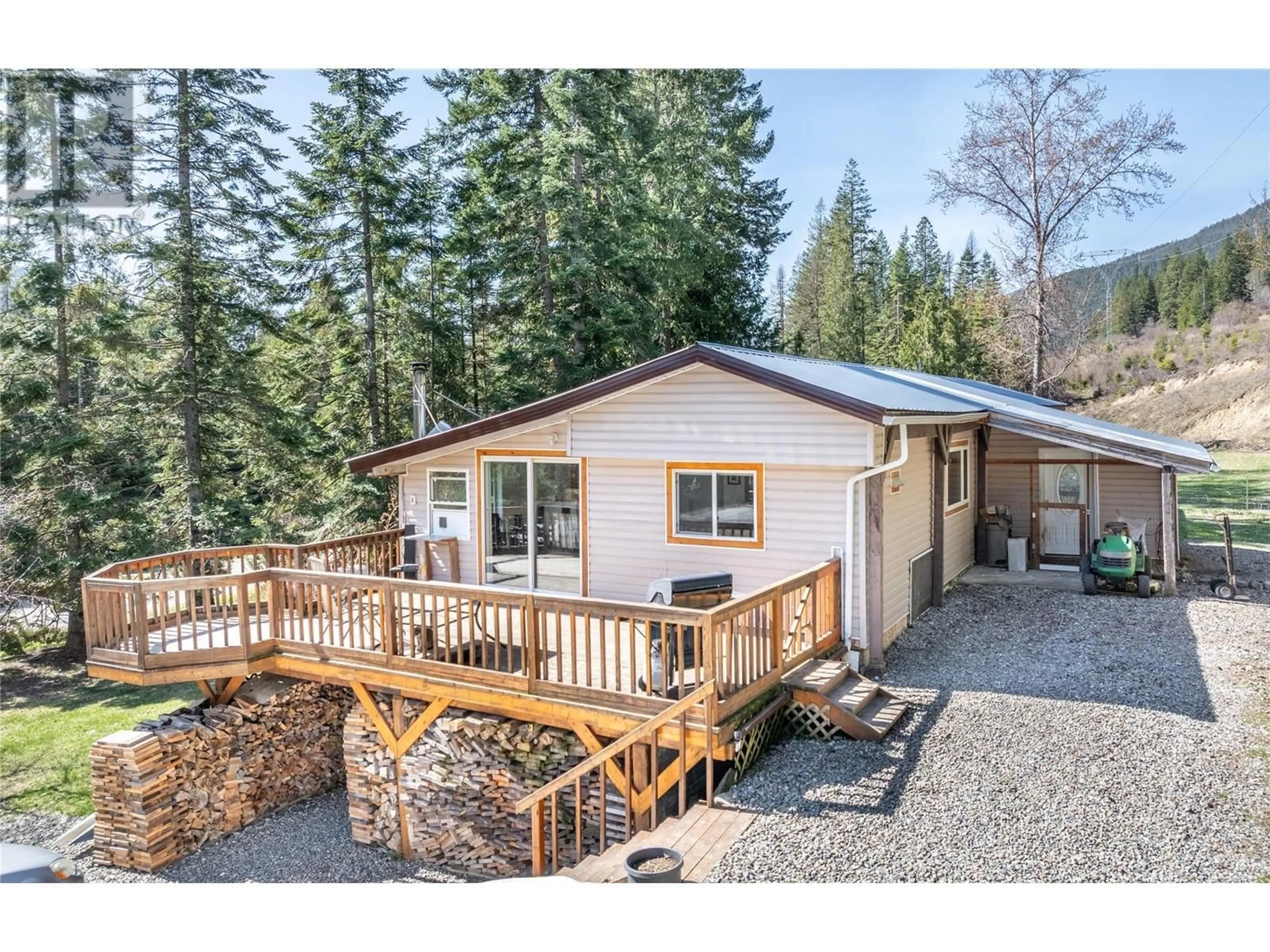 Unknown for 4720 GOAT RIVER  N ROAD, Arrow Creek British Columbia V0B1G8