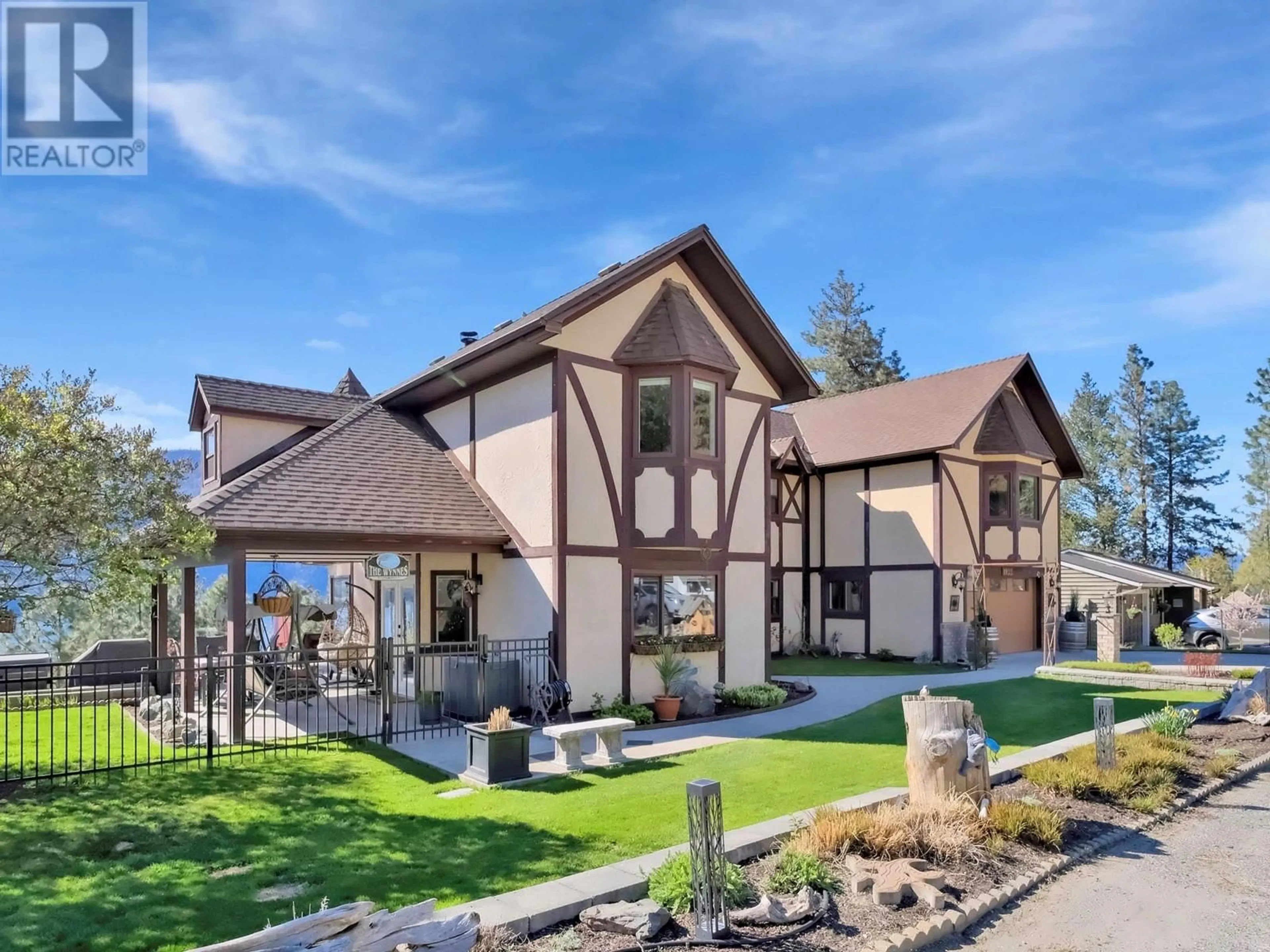 Unknown for 1922 PALY ROAD, Kelowna British Columbia V1V2B9
