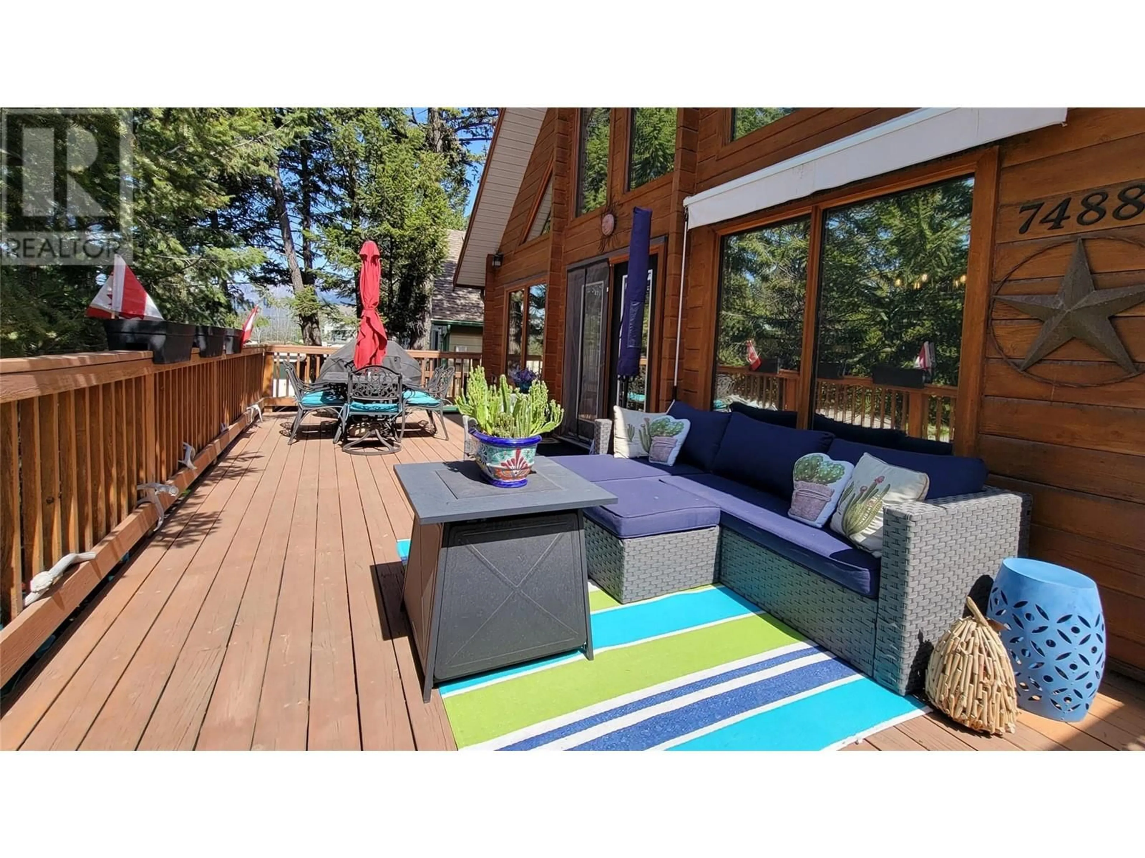 Patio, unknown for 7488 PINE CONE LANE, Radium Hot Springs British Columbia V0A1M0