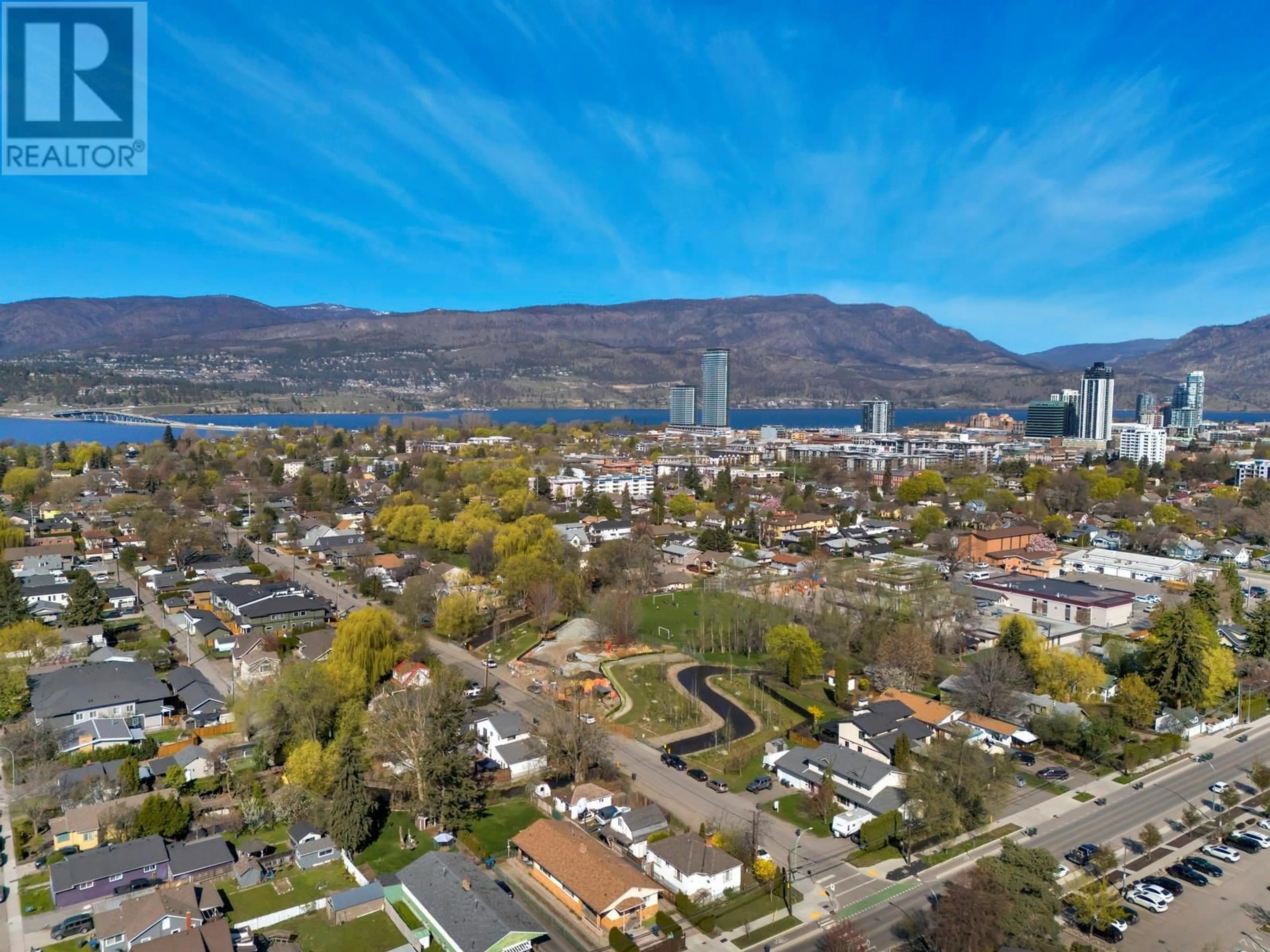 A pic from outside/outdoor area/front of a property/back of a property/a pic from drone, mountain view for 2054 ETHEL STREET, Kelowna British Columbia V1Y2Z7