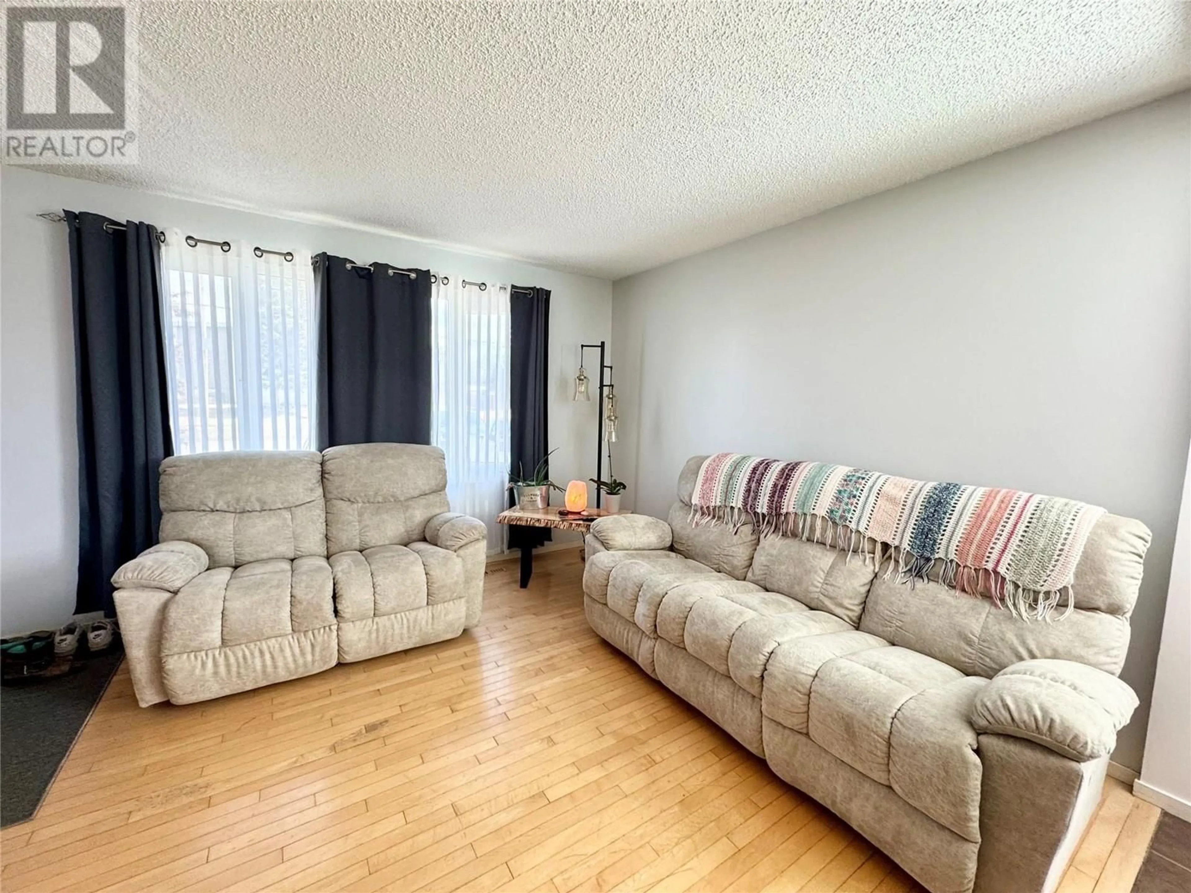 Living room with furniture, unknown for 9425 6 STREET, Dawson Creek British Columbia V1G3L7