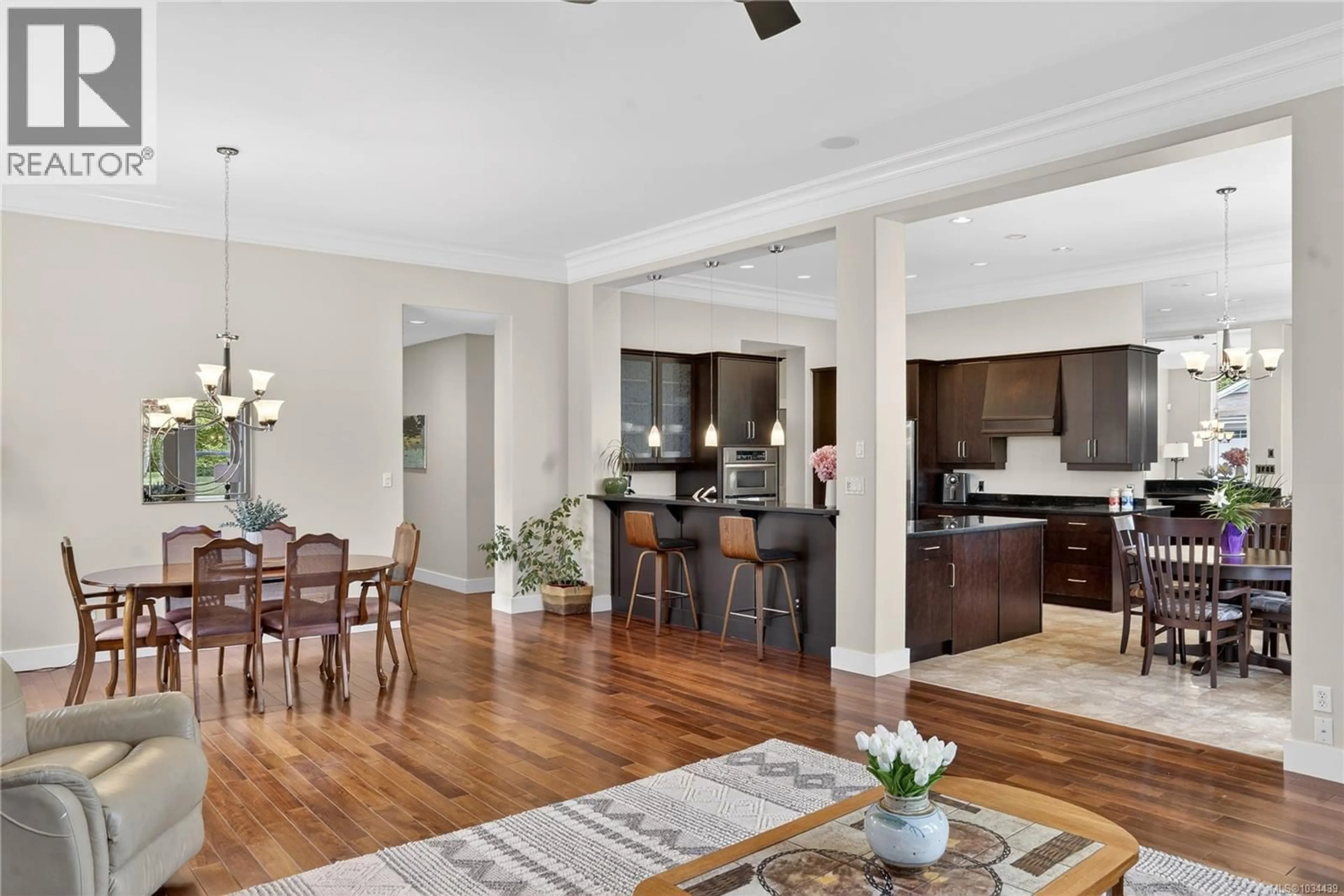 Open concept kitchen, unknown for 1415 MADEIRA AVENUE, Parksville British Columbia V9P2Y6