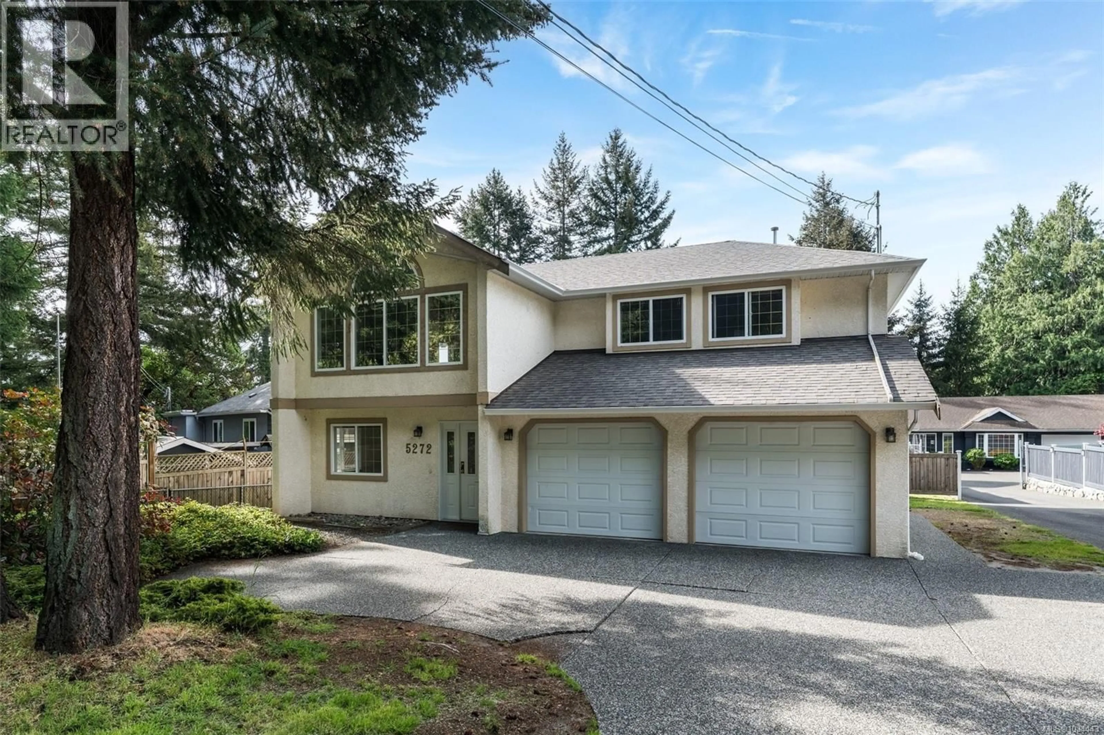 Home with vinyl exterior material, street for 5272 CORDOVA BAY ROAD, Saanich British Columbia V8Y2L4