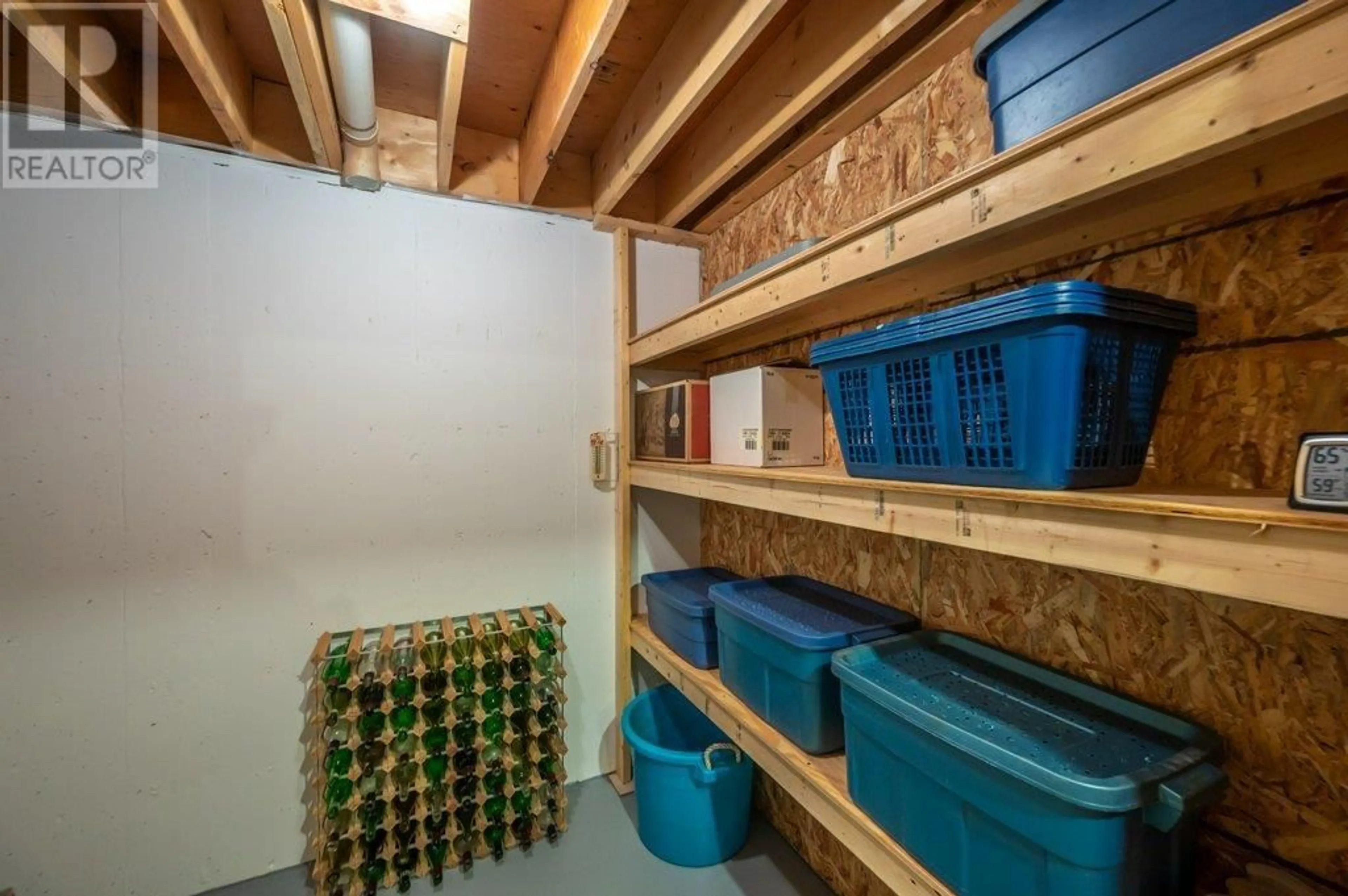 Storage room or clothes room or walk-in closet for 30 OSBORNE ROAD, Summerland British Columbia V0H1Z8