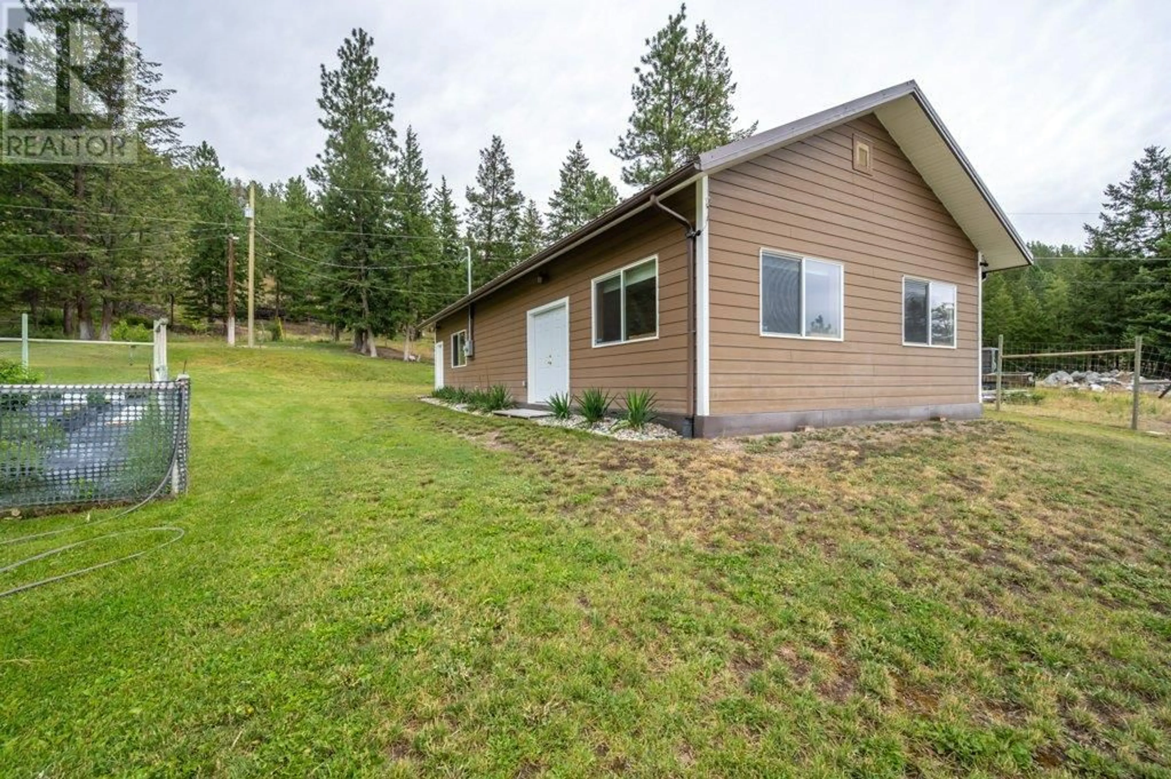Home with vinyl exterior material, unknown for 30 OSBORNE ROAD, Summerland British Columbia V0H1Z8
