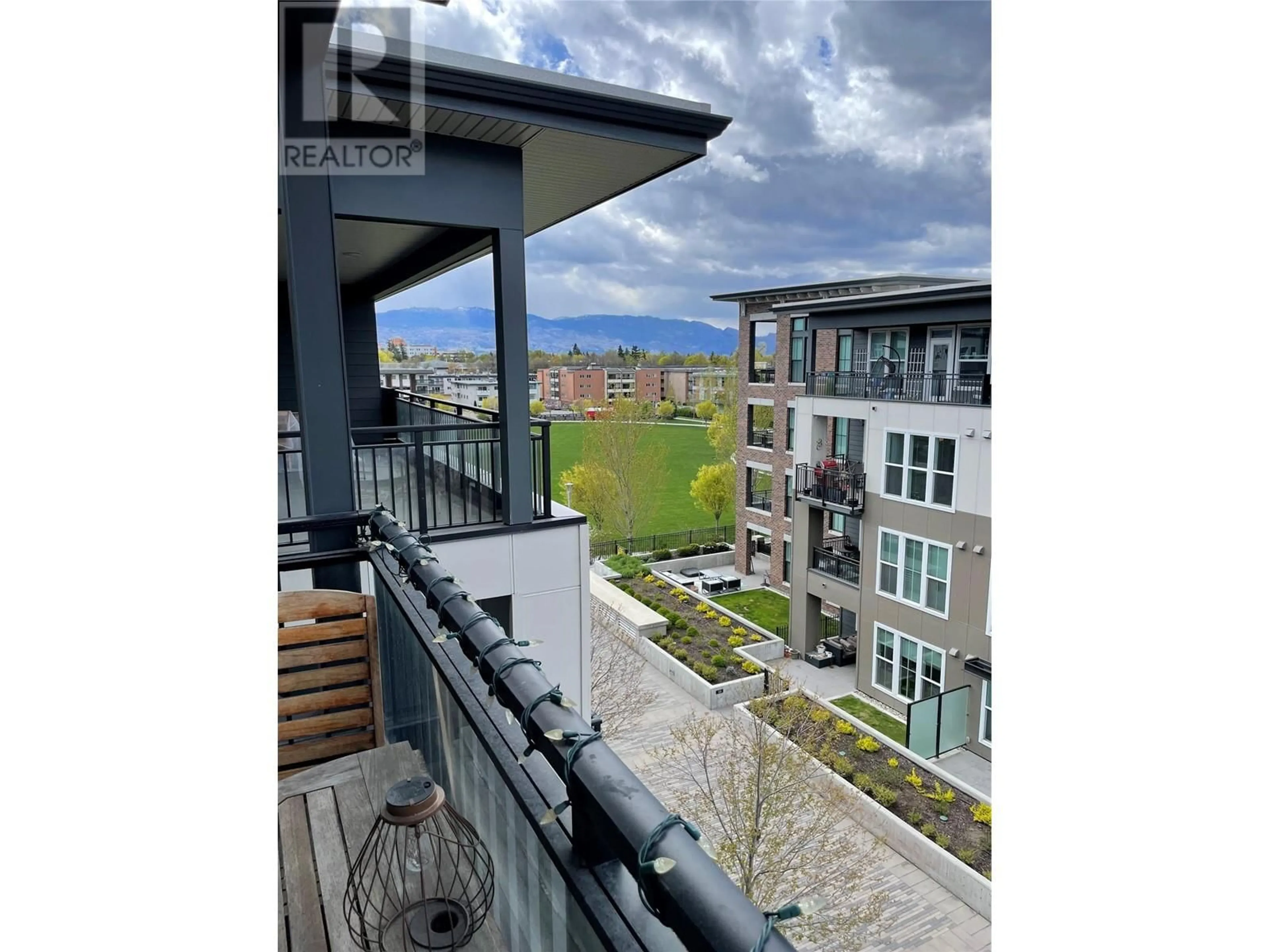 Patio, water/lake/river/ocean view for PH17 - 1770 RICHTER STREET, Kelowna British Columbia V1Y0E6