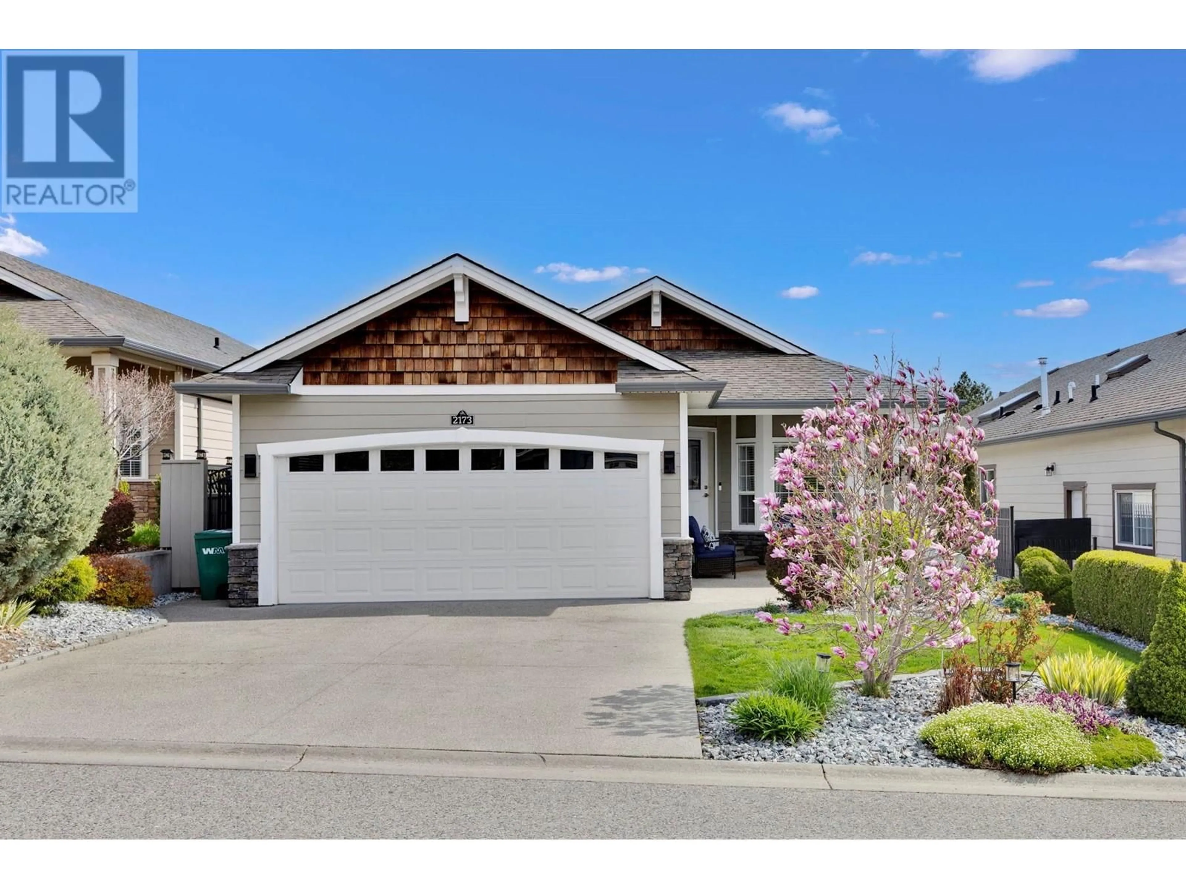 Home with vinyl exterior material, street for 2173 MIMOSA DRIVE, West Kelowna British Columbia V4T3A5