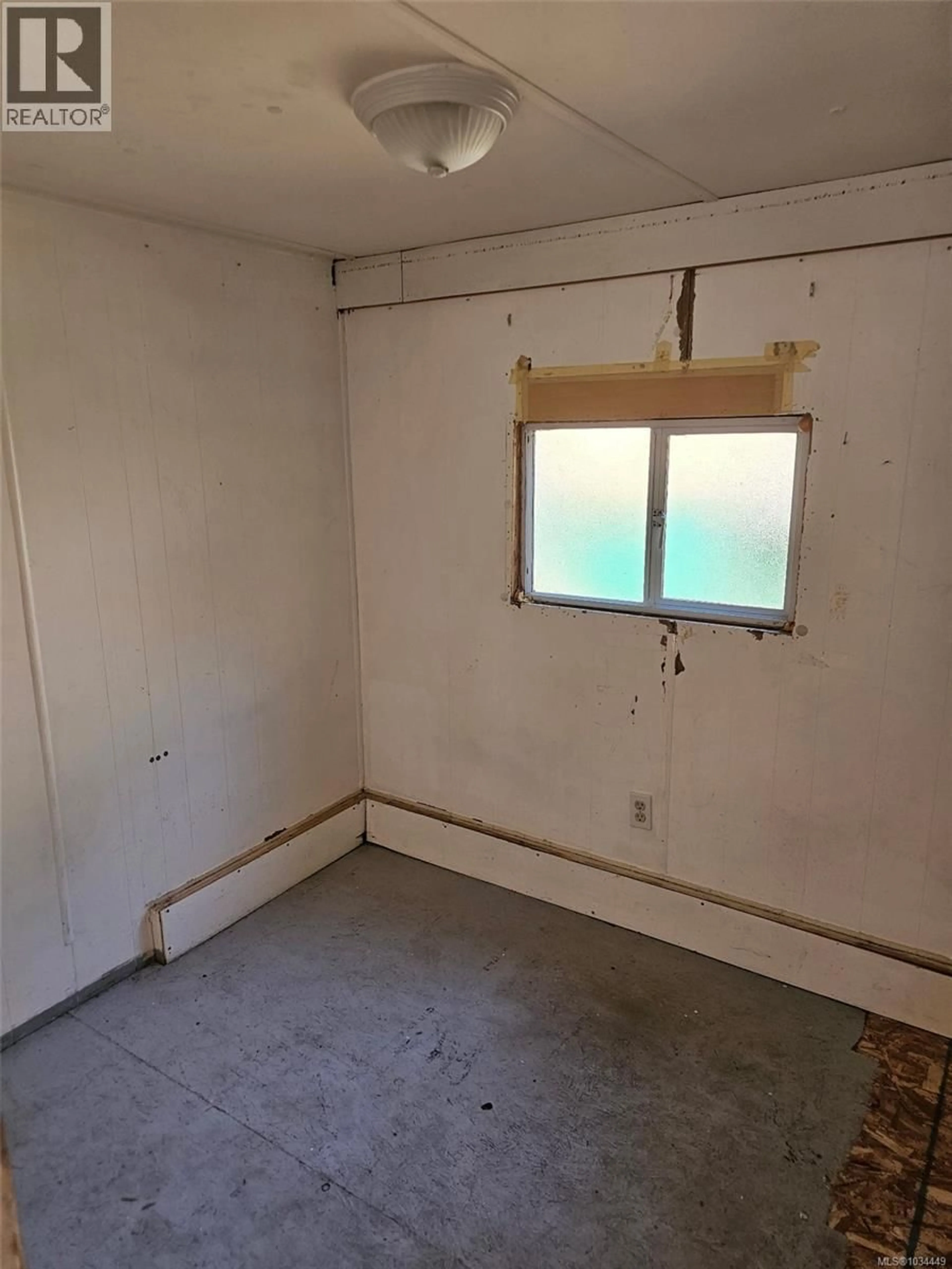 A pic of a room for 10 - 5659 TOMSWOOD ROAD, Port Alberni British Columbia V9Y8V8