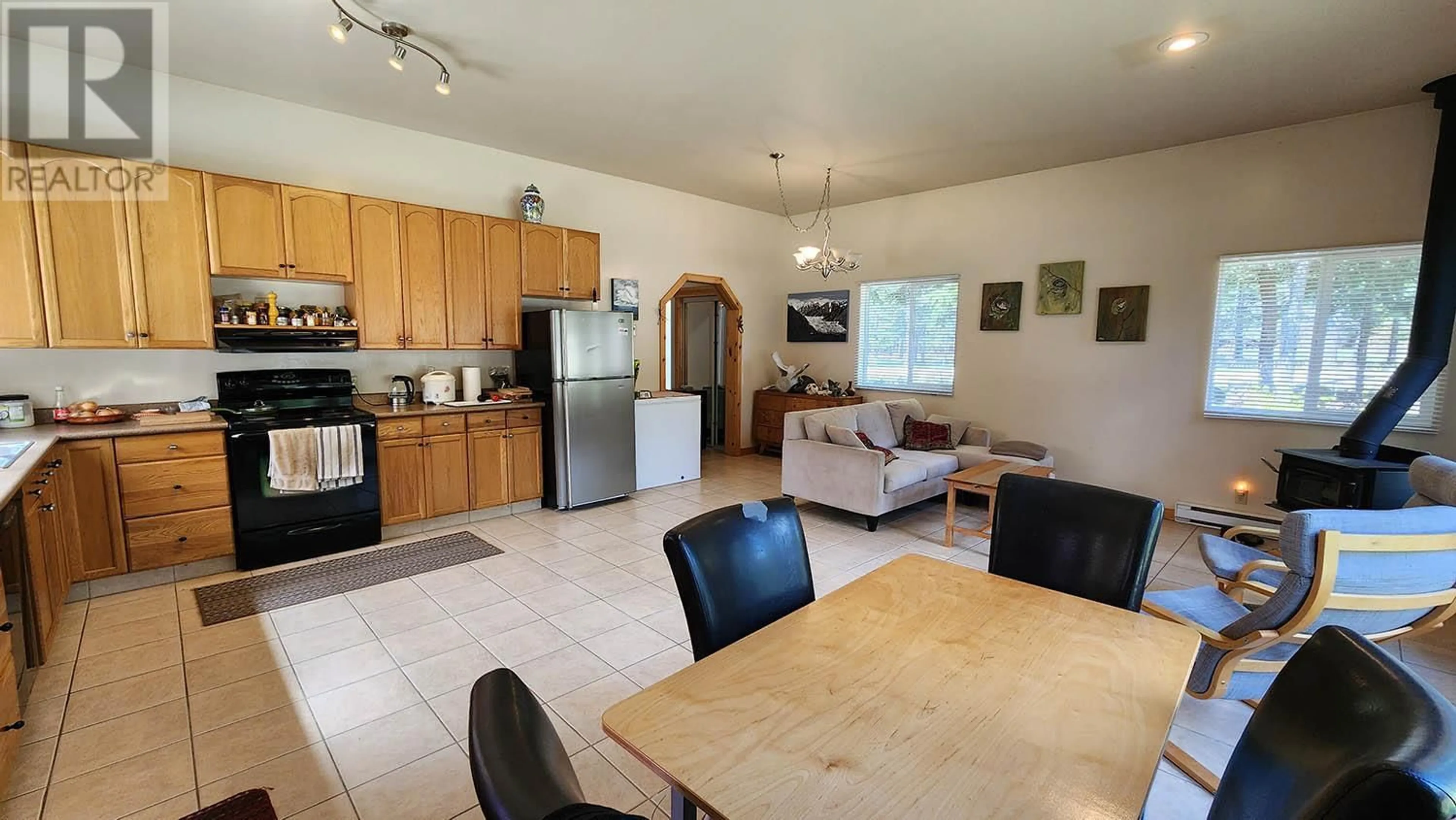 Unknown for 16424 WADDS ROAD, Crawford Bay British Columbia V0B1E0