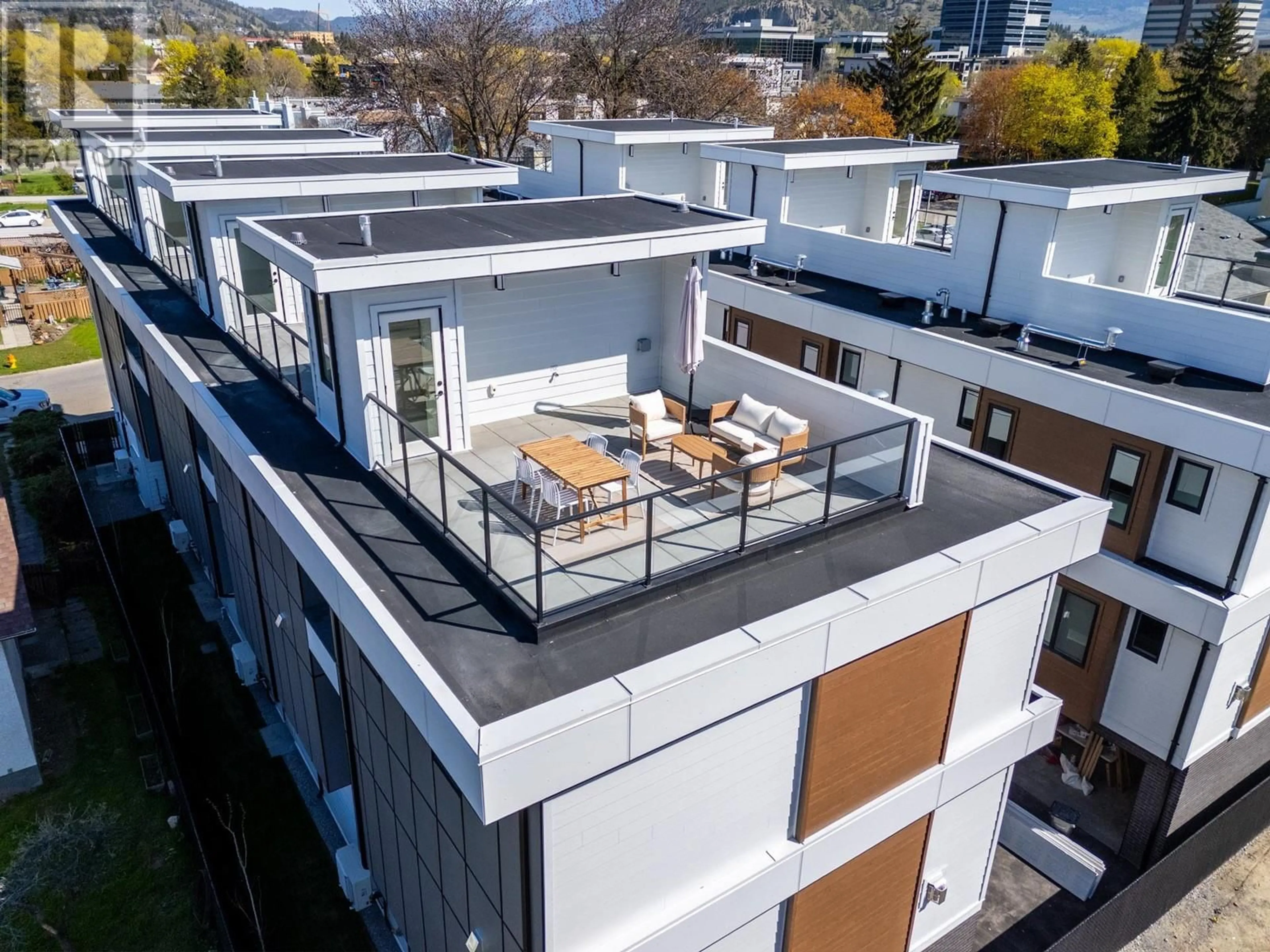 Unknown for 7 - 1463 INKAR ROAD, Kelowna British Columbia V1Y8J1