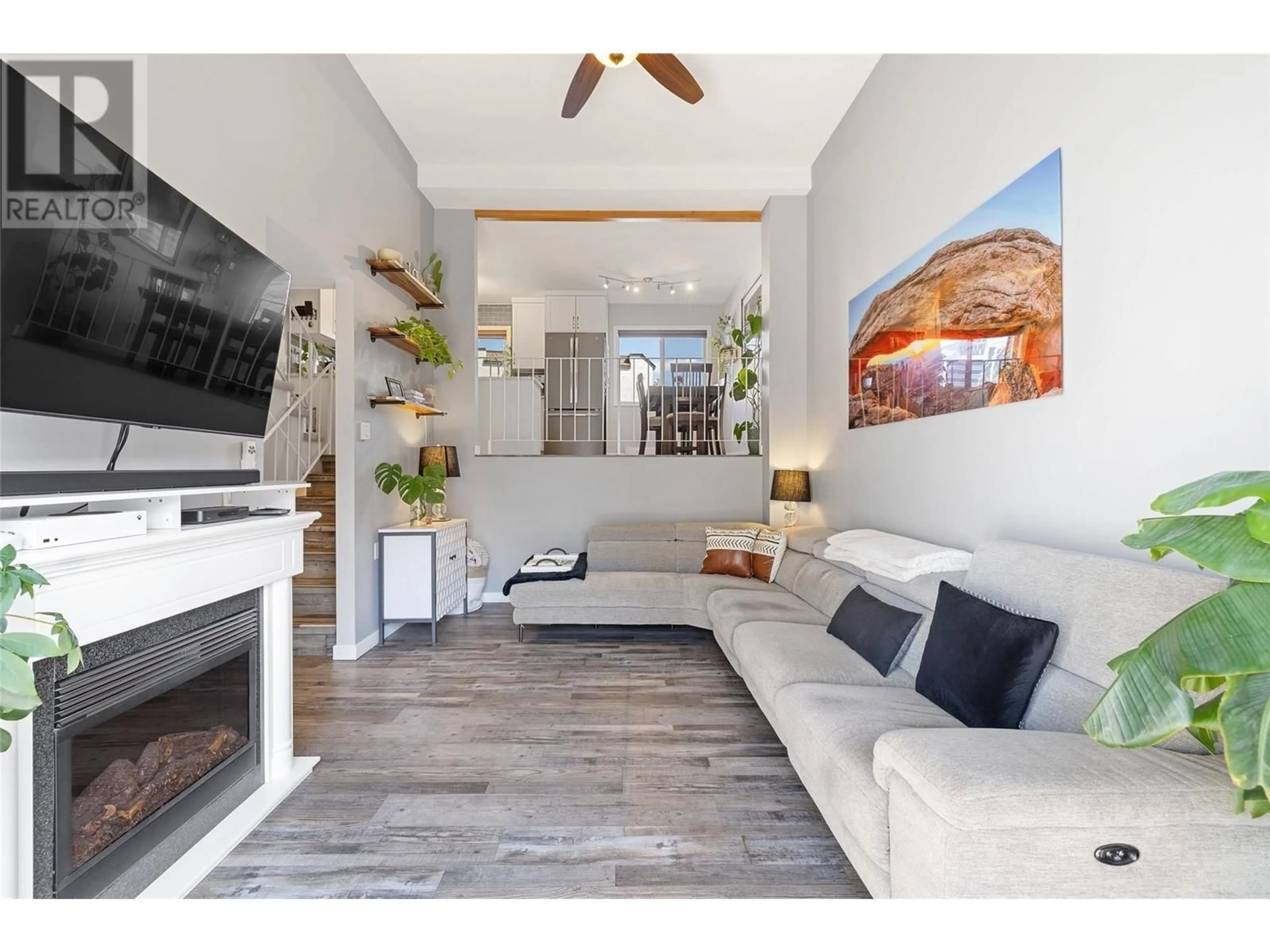 Living room with furniture, unknown for 1 - 1985 BURTCH ROAD, Kelowna British Columbia V1Y4B4