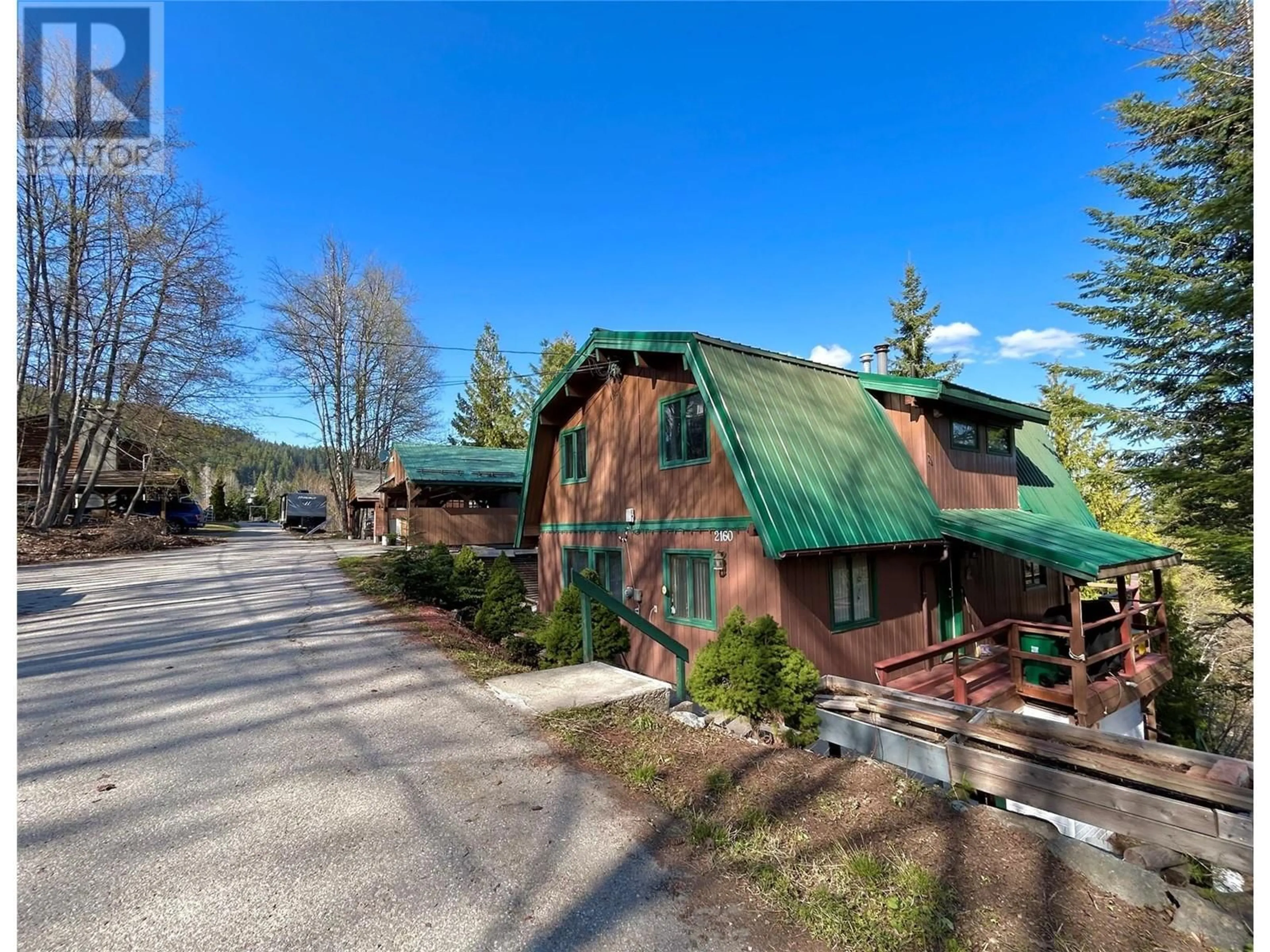 A pic from outside/outdoor area/front of a property/back of a property/a pic from drone, mountain view for 2160 LOWER GEORGIA STREET, Rossland British Columbia V0G1Y0