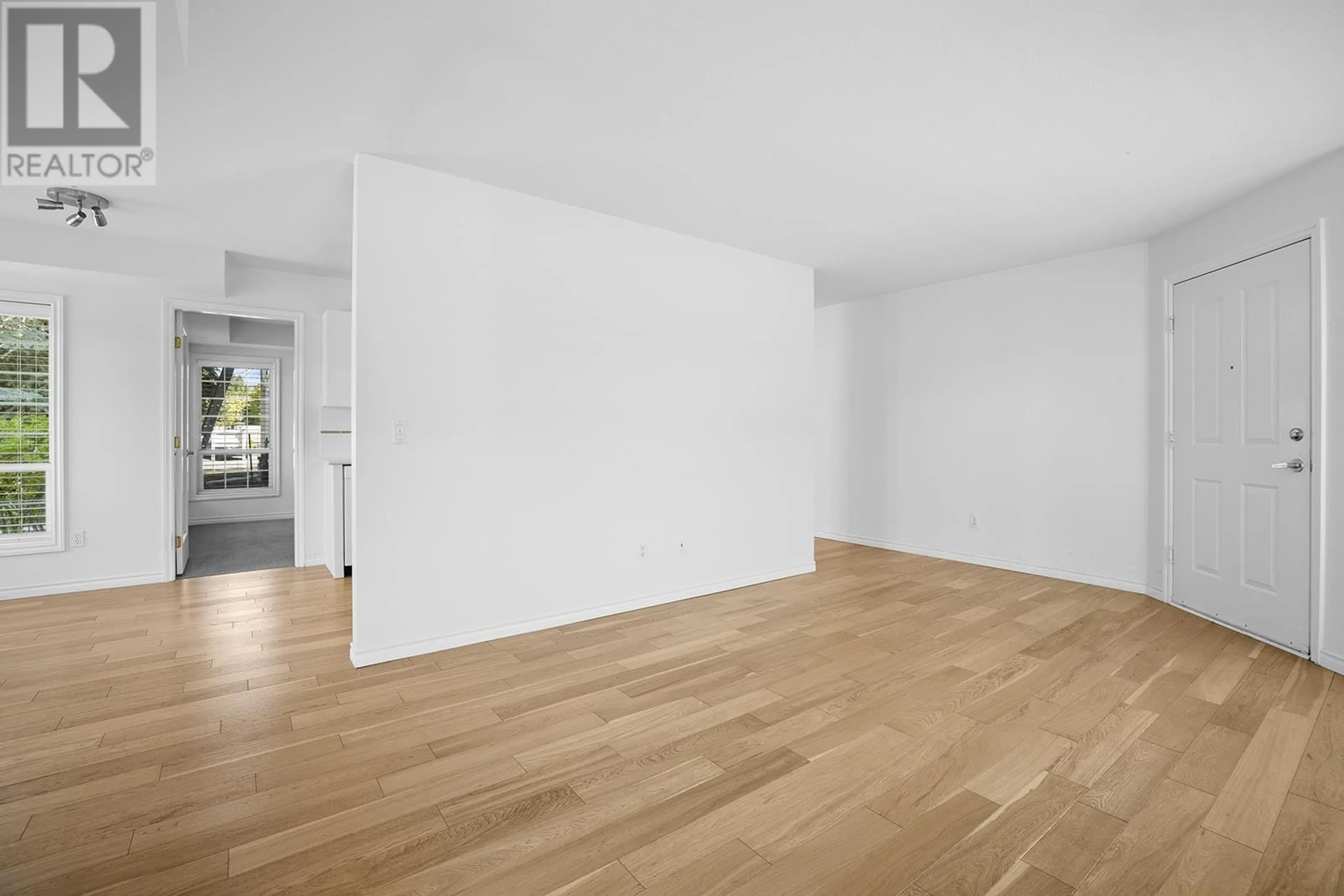 A pic of a room for 118 - 2370 STILLINGFLEET ROAD, Kelowna British Columbia V1W3X9