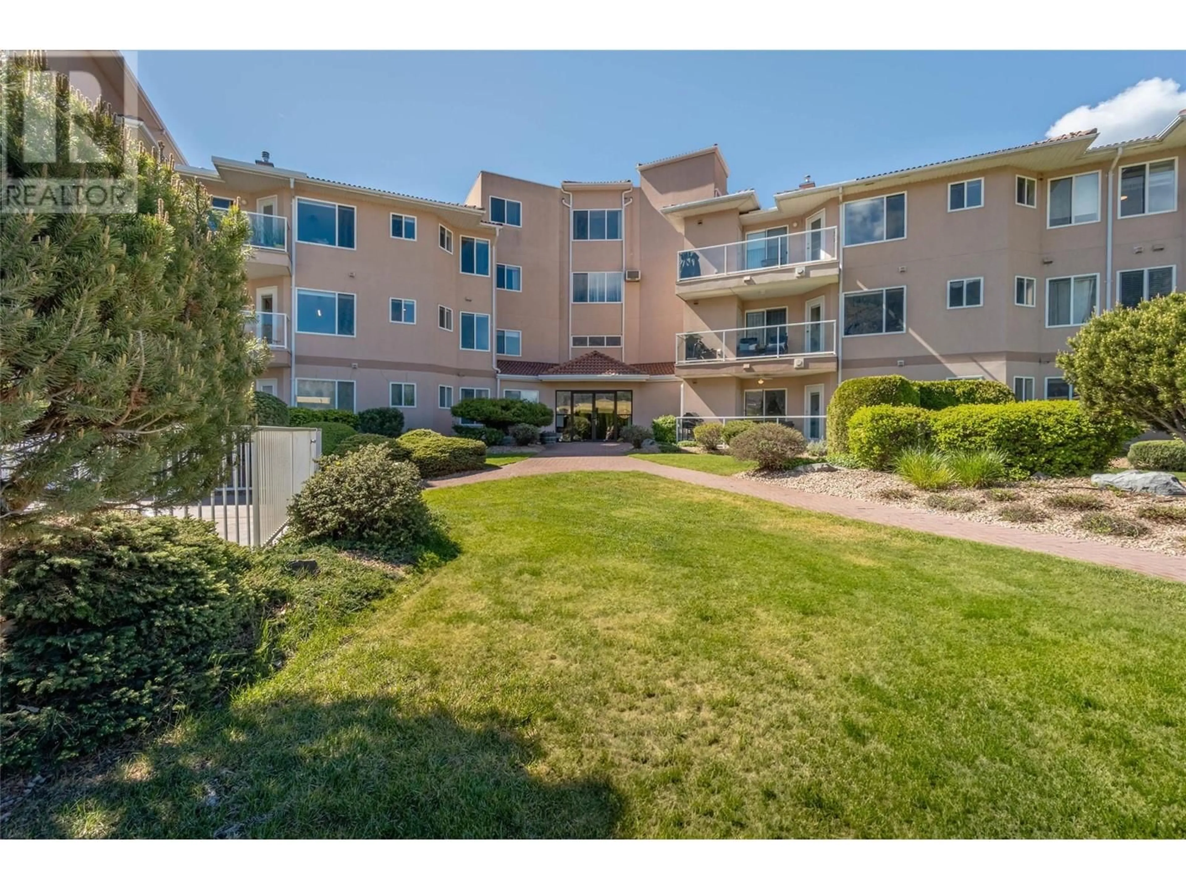 A pic from outside/outdoor area/front of a property/back of a property/a pic from drone, unknown for 206 - 6805 COTTONWOOD DRIVE, Osoyoos British Columbia V0H1V3
