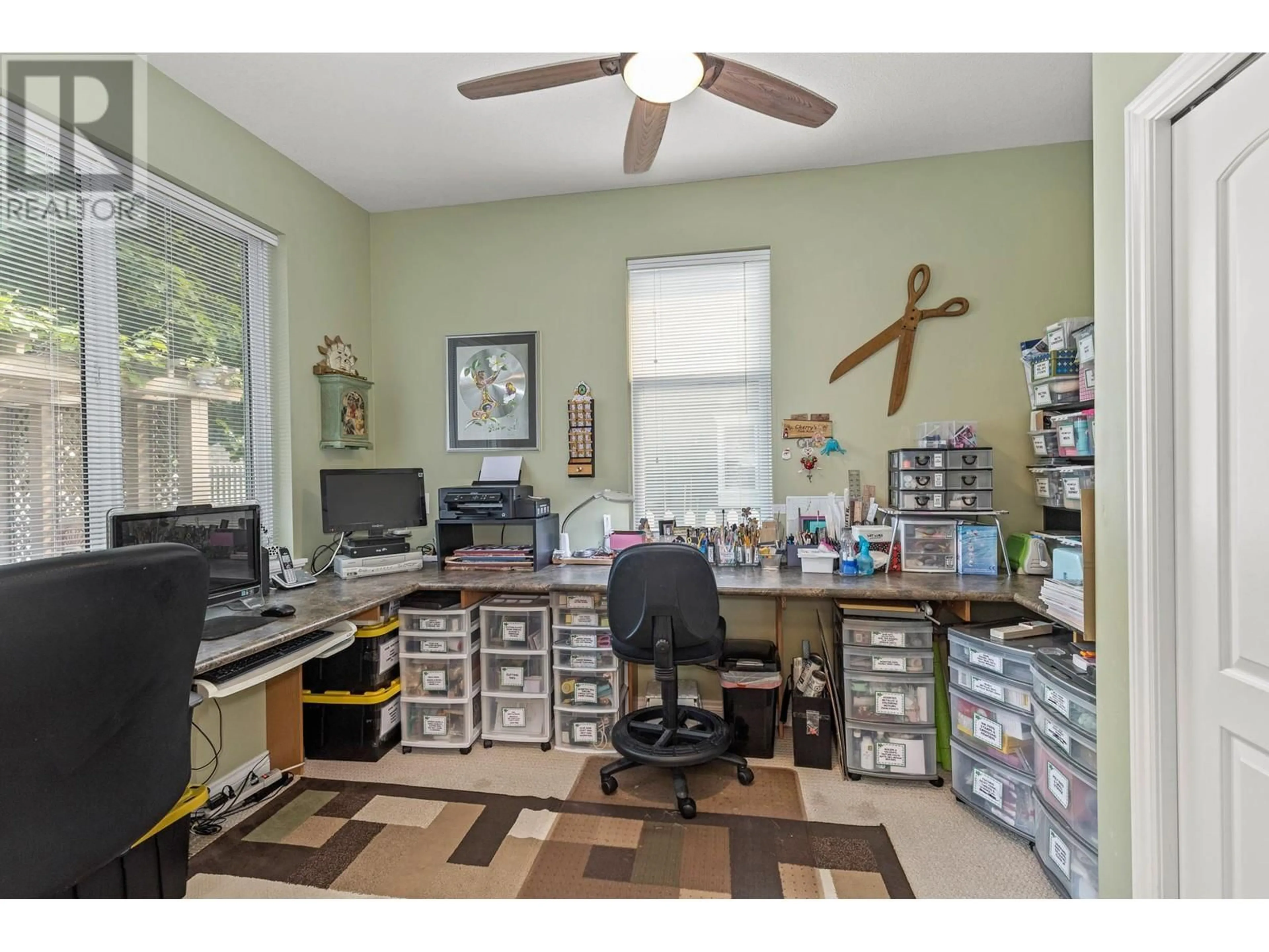 A pic of a room for 367 MCCARREN AVENUE, Kelowna British Columbia V1W4W3