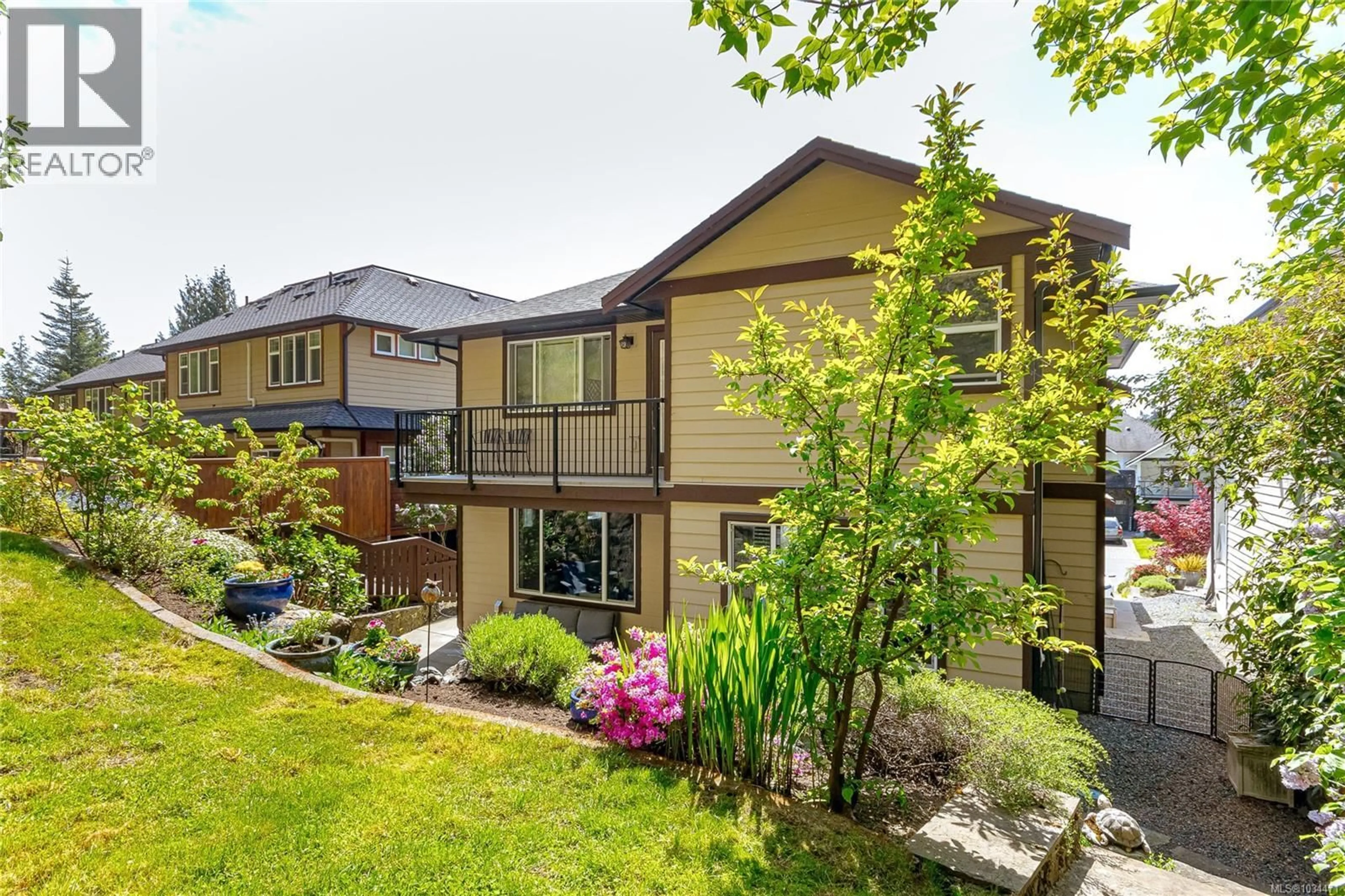 Unknown for 648 GRANROSE TERRACE, Colwood British Columbia V9C4M3