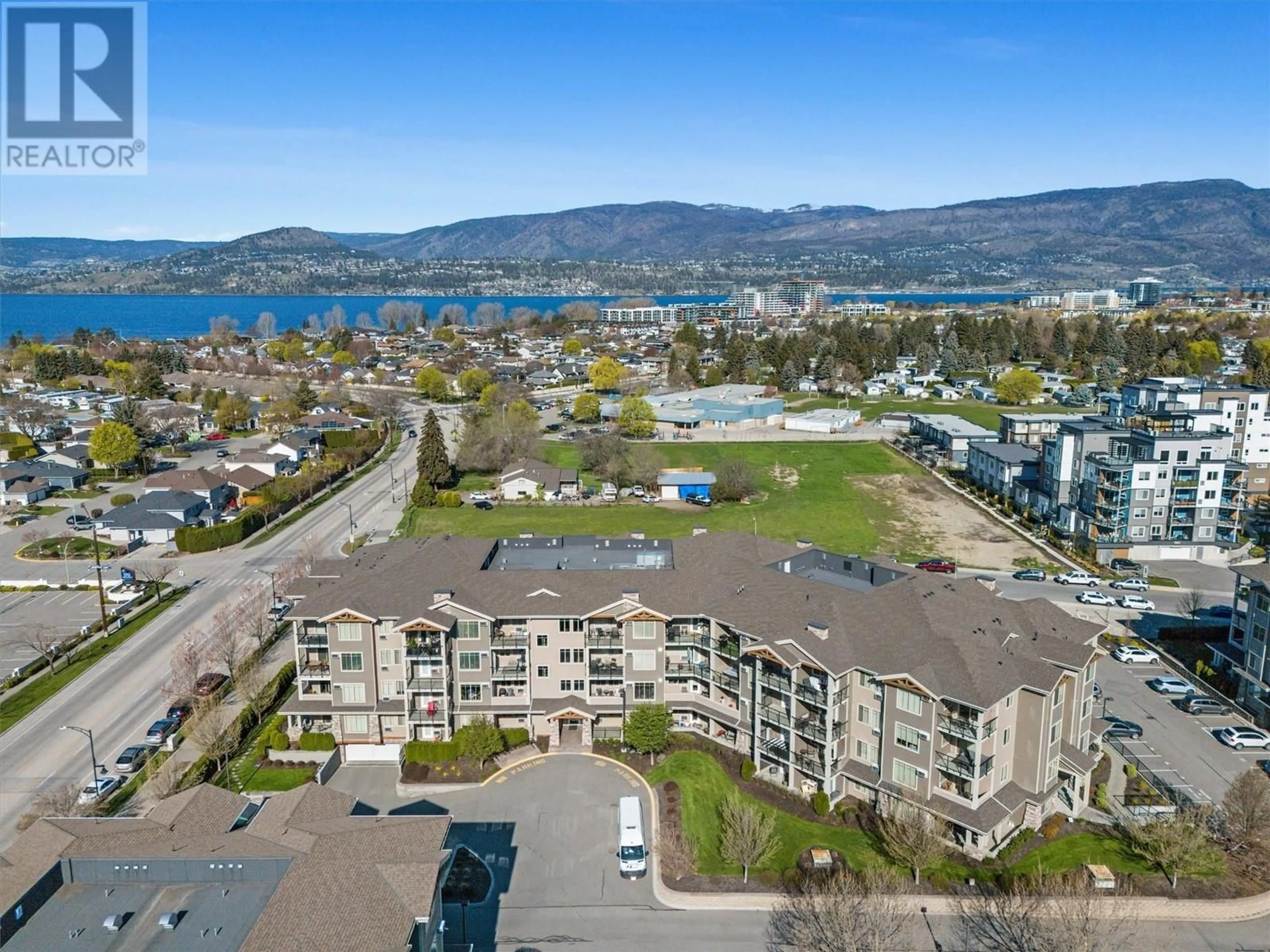 A pic from outside/outdoor area/front of a property/back of a property/a pic from drone, water/lake/river/ocean view for 315 - 3731 CASORSO ROAD, Kelowna British Columbia V1W5E9