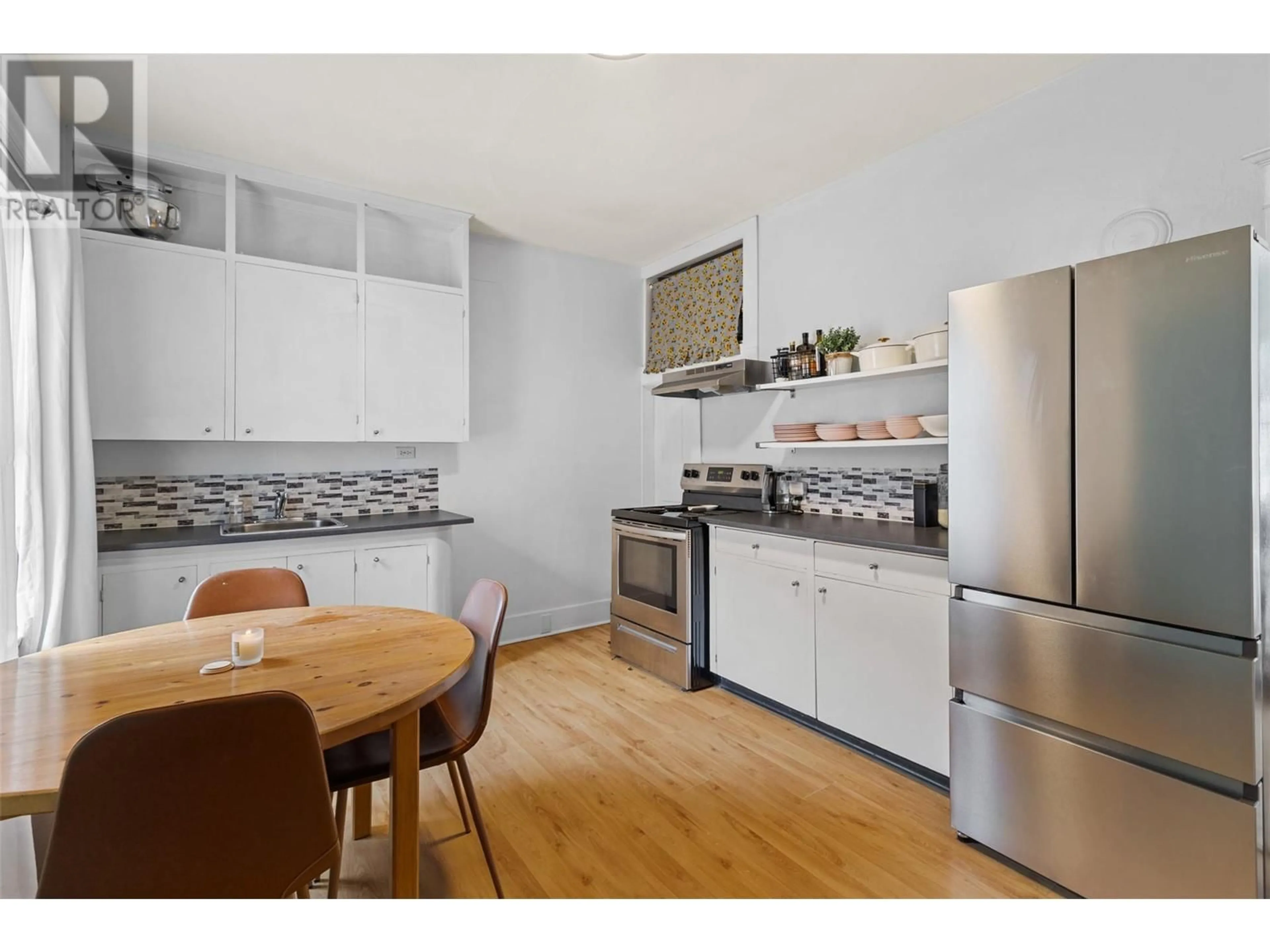 Standard kitchen, unknown for 342 ST PAUL STREET WEST, Kamloops British Columbia V2C1G4