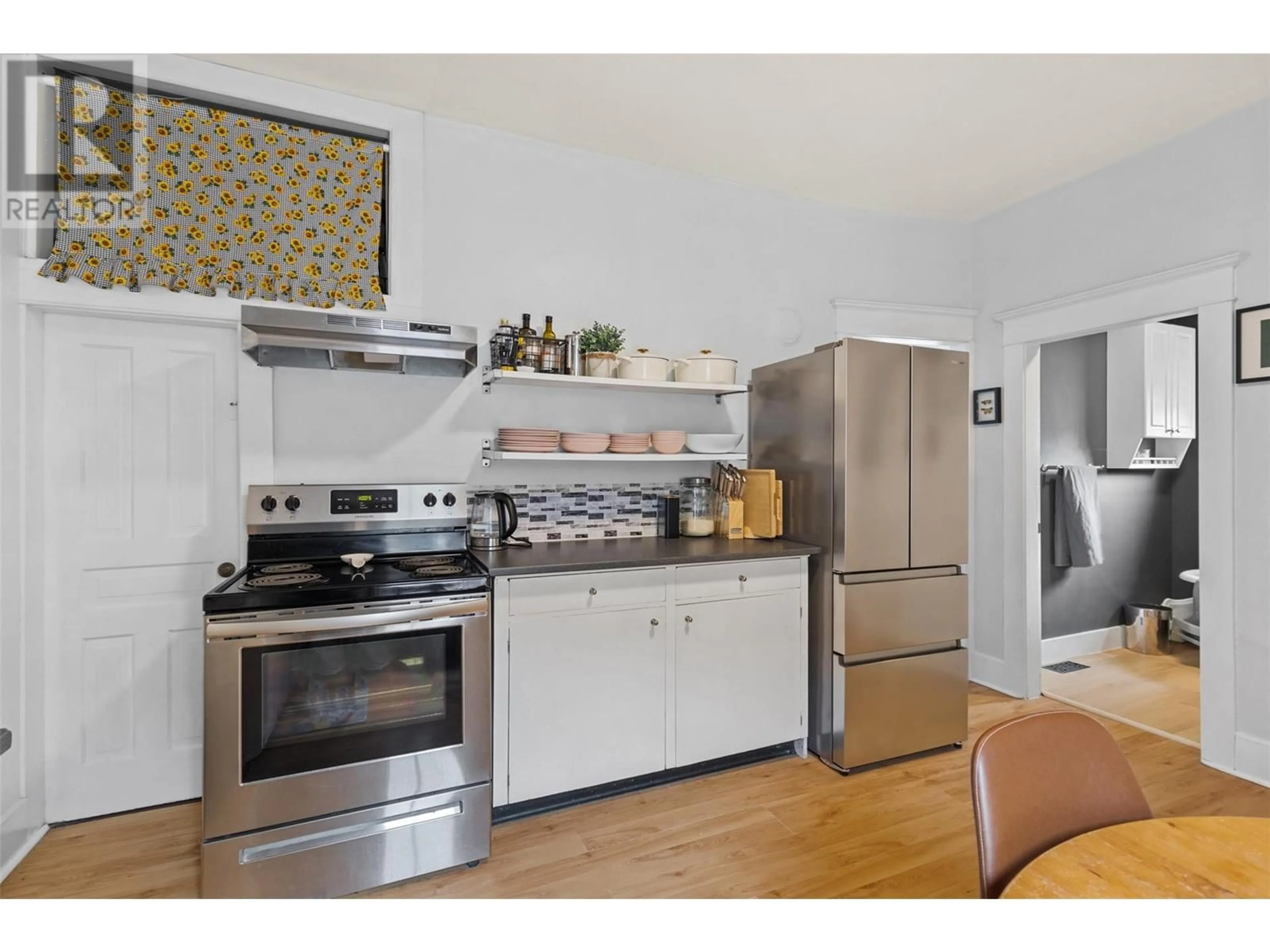 Standard kitchen, unknown for 342 ST PAUL STREET WEST, Kamloops British Columbia V2C1G4