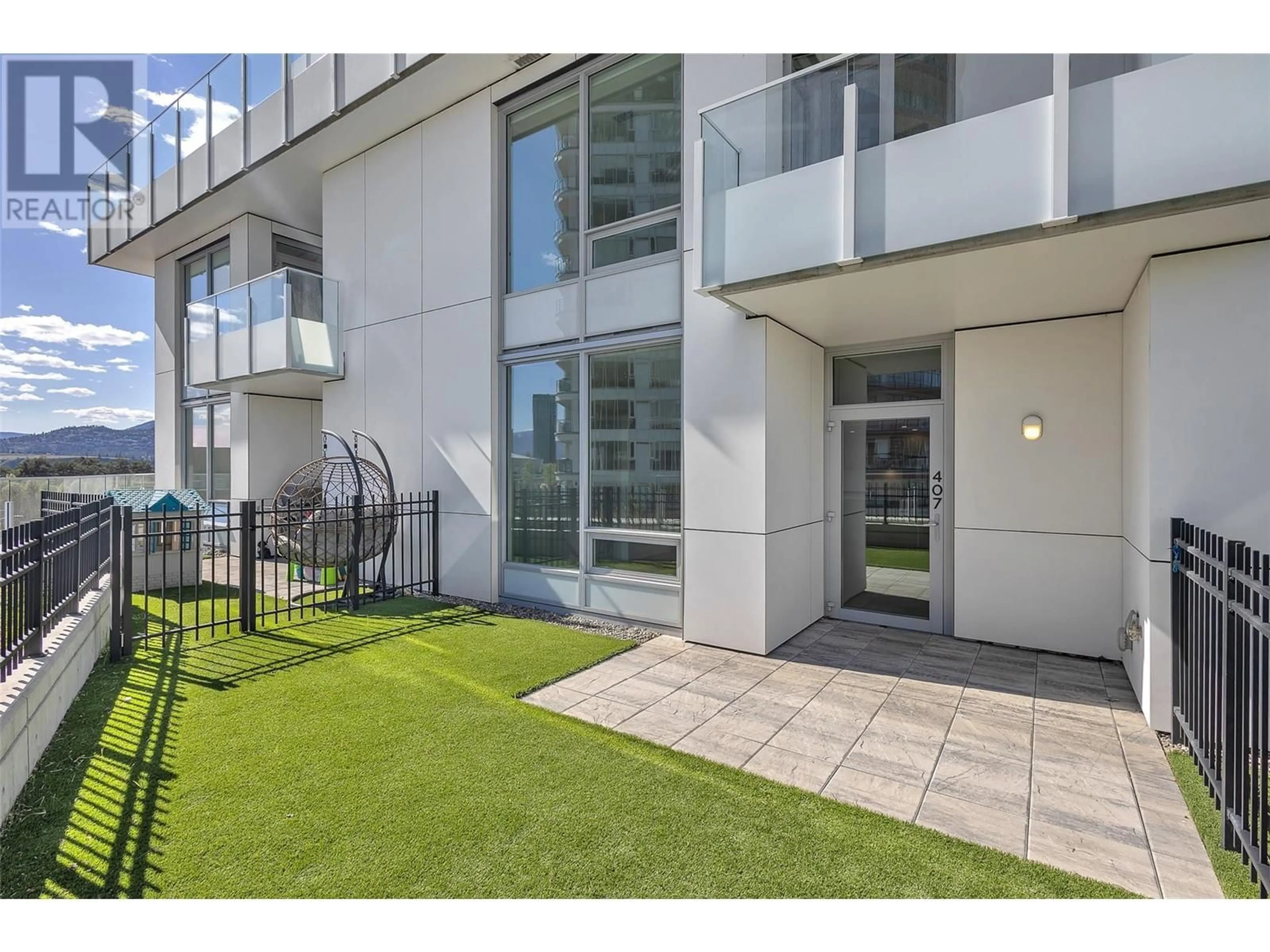 Unknown for 407 - 1191 SUNSET DRIVE, Kelowna British Columbia V1Y0J4