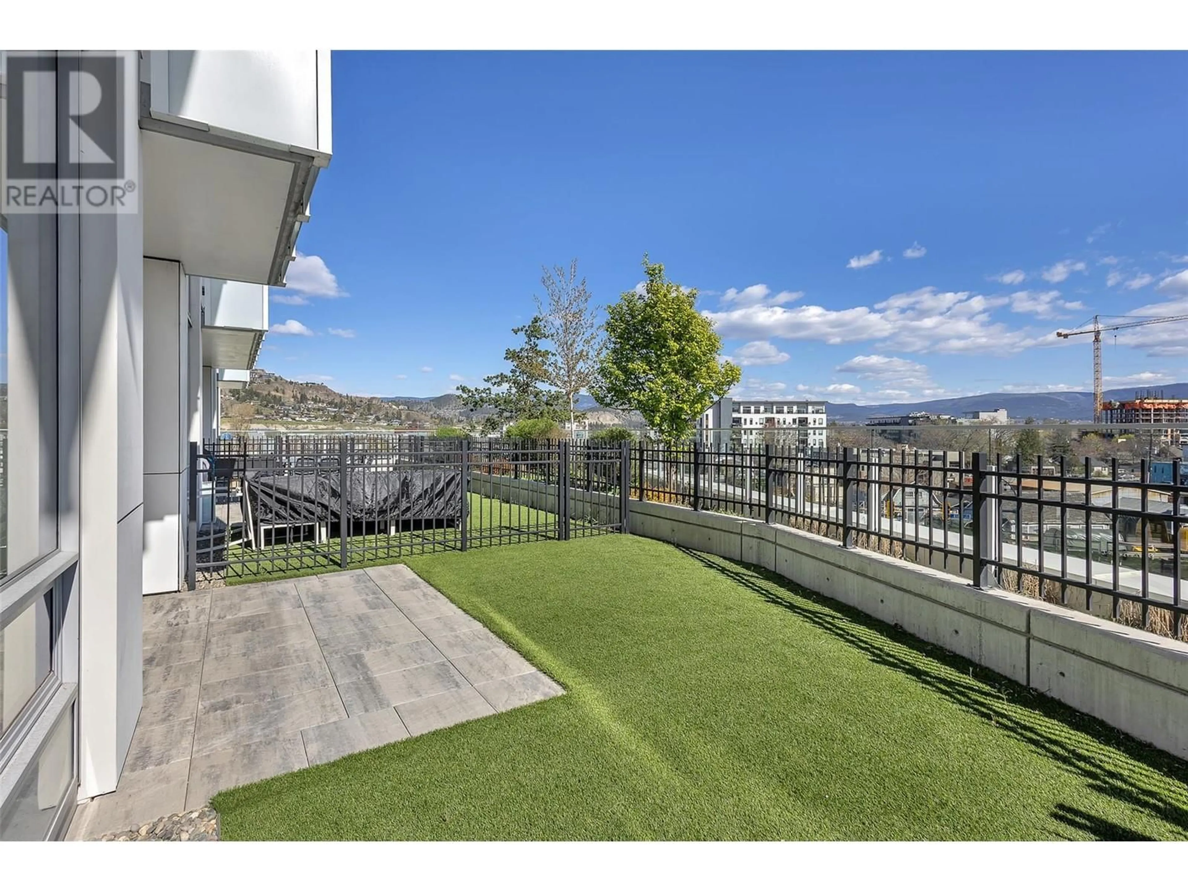 Unknown for 407 - 1191 SUNSET DRIVE, Kelowna British Columbia V1Y0J4