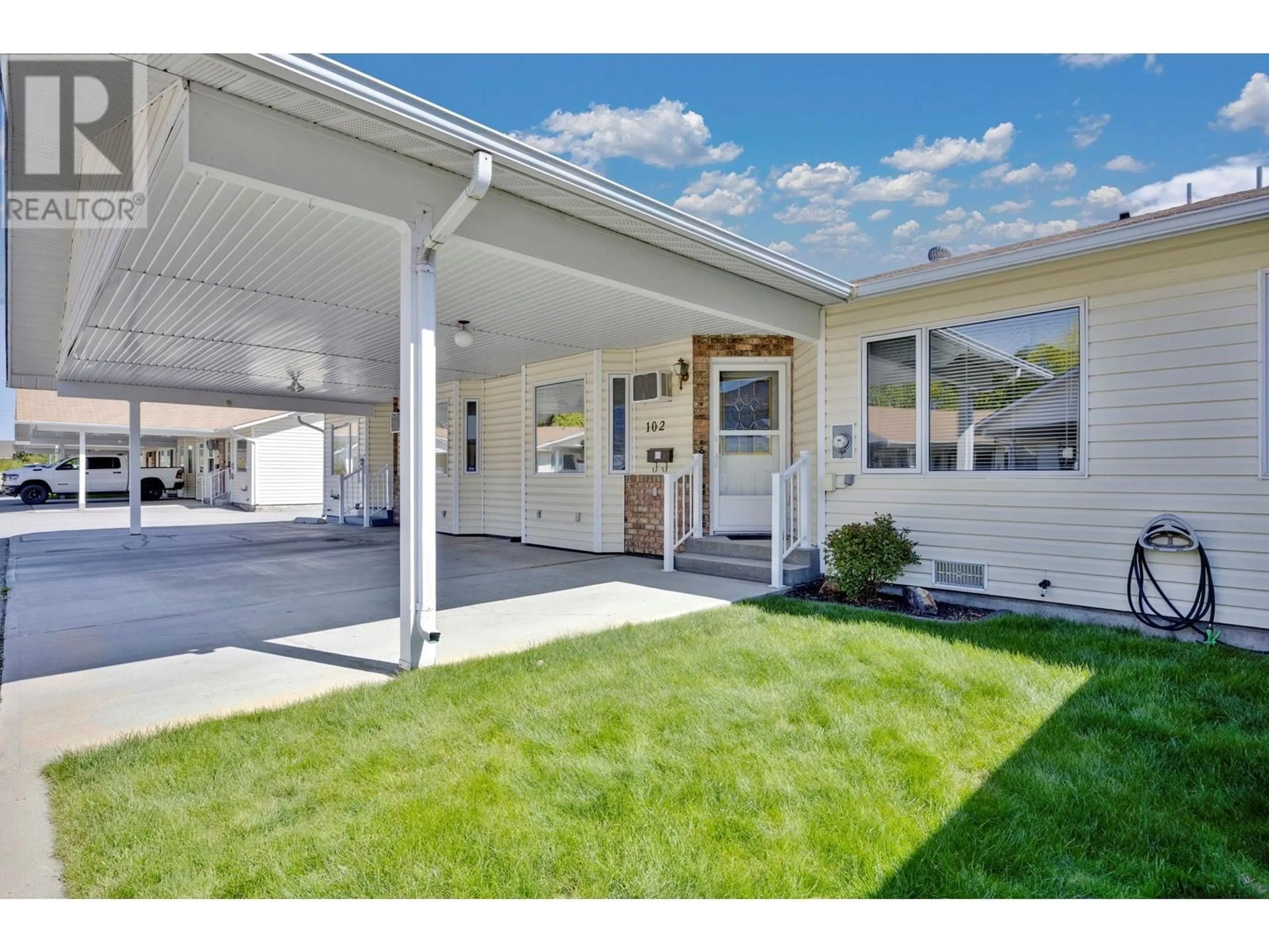 Home with vinyl exterior material, street for 102 - 2235 BASKIN STREET, Penticton British Columbia V2A8M5