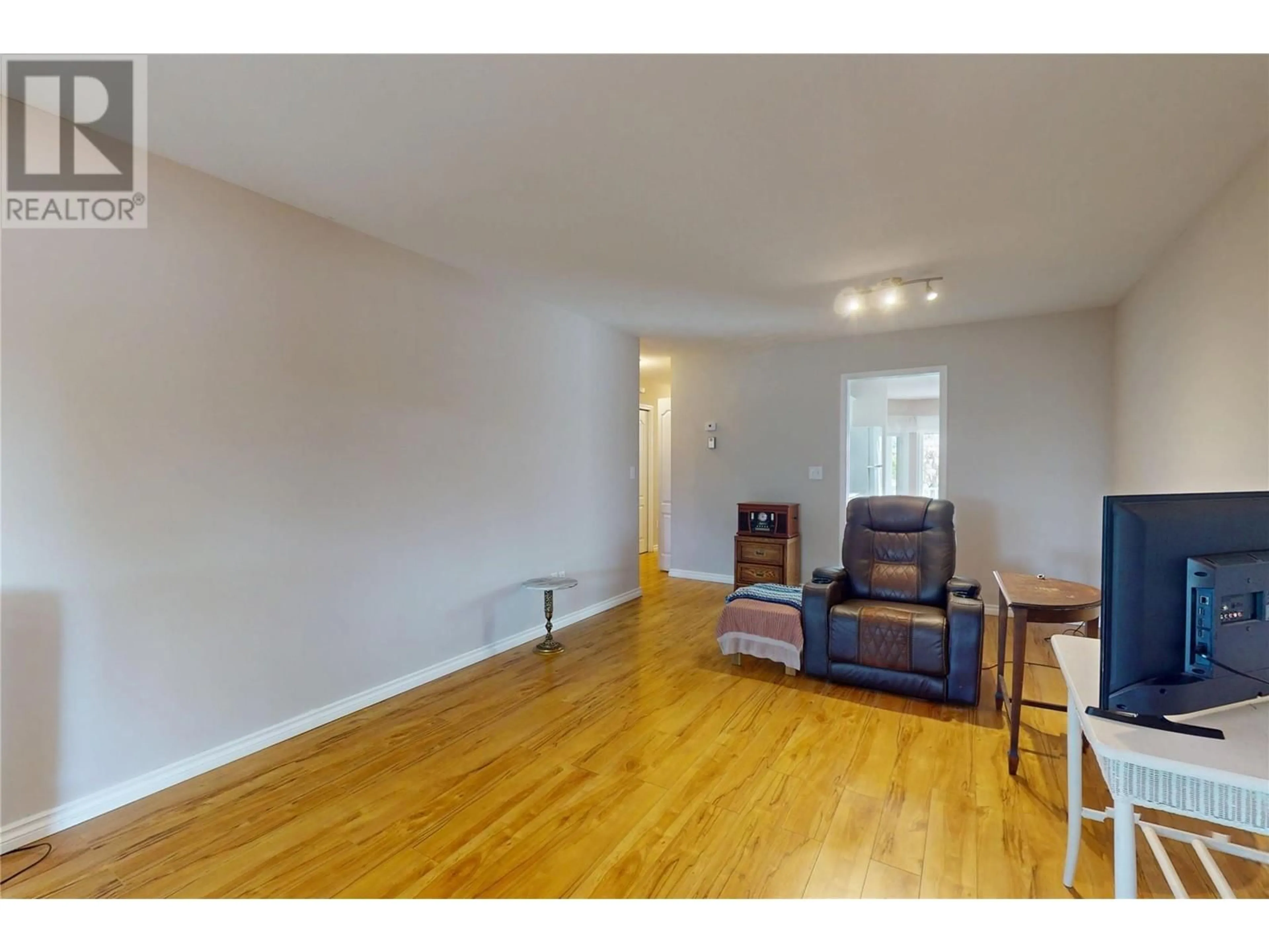 A pic of a room for 1 - 1120 GUISACHAN ROAD, Kelowna British Columbia V1Y9R5