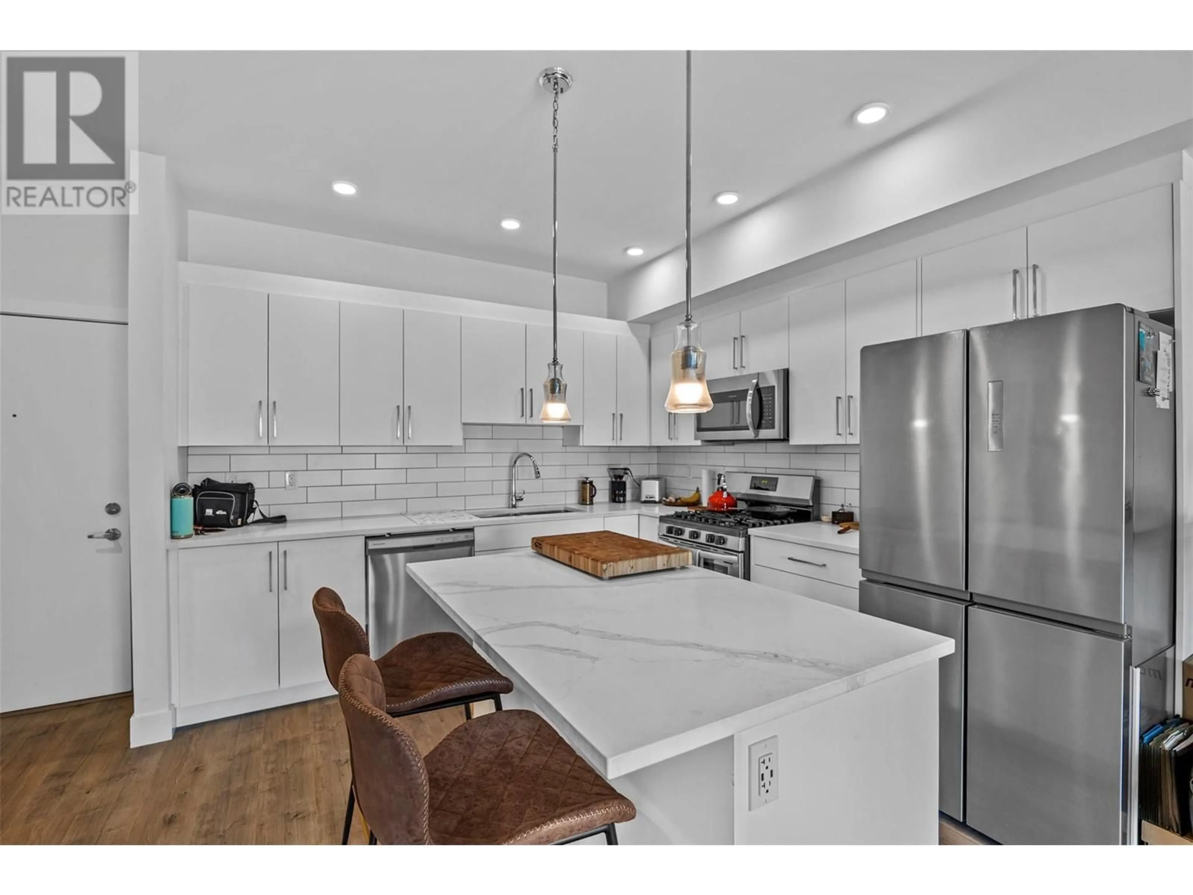 Open concept kitchen, ceramic/tile floor for 305 - 2046 ROBSON PLACE, Kamloops British Columbia V2E0A5