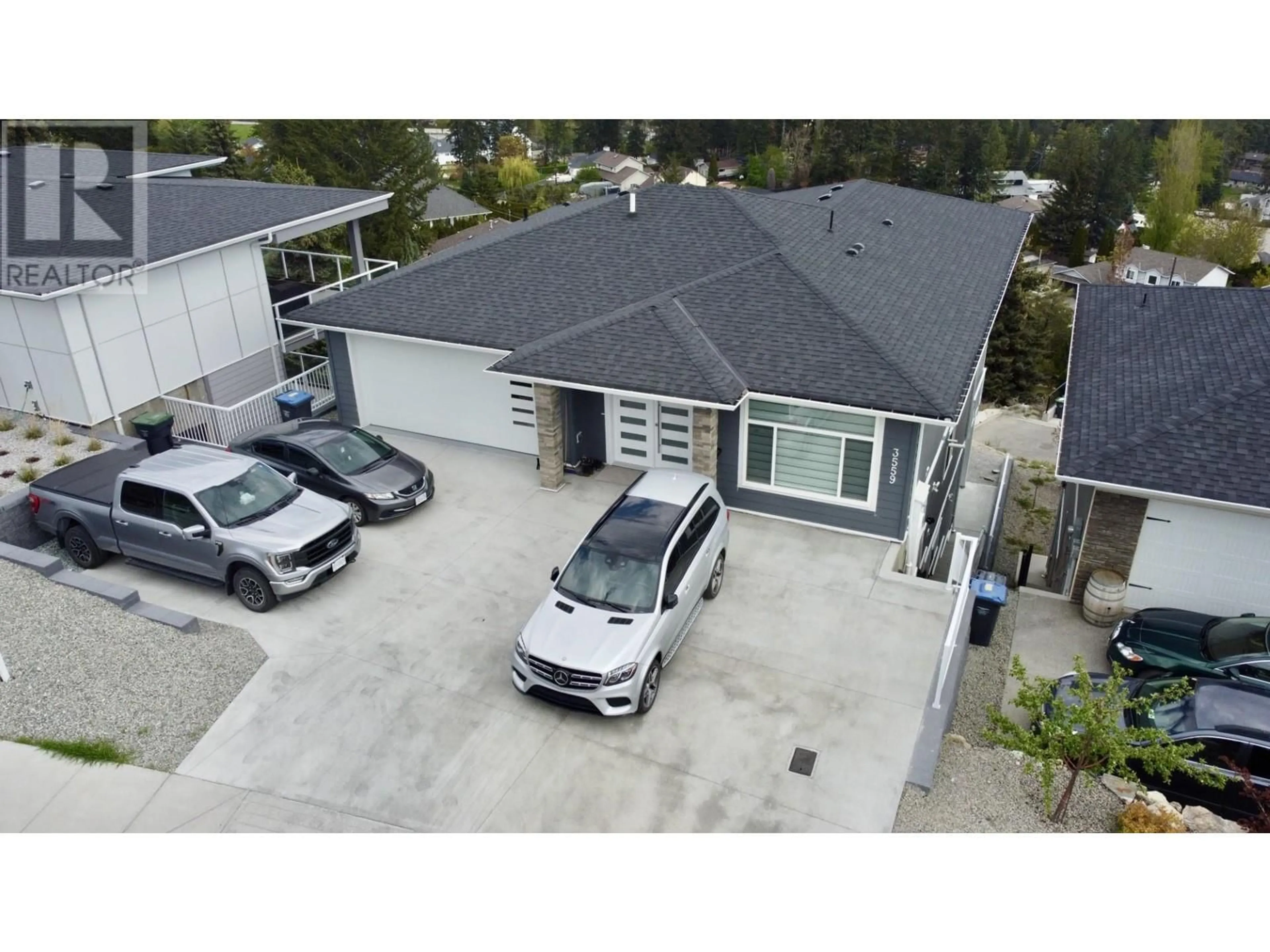 A pic from outside/outdoor area/front of a property/back of a property/a pic from drone, street for 3559 GOLDIE WAY, West Kelowna British Columbia V4T1A3