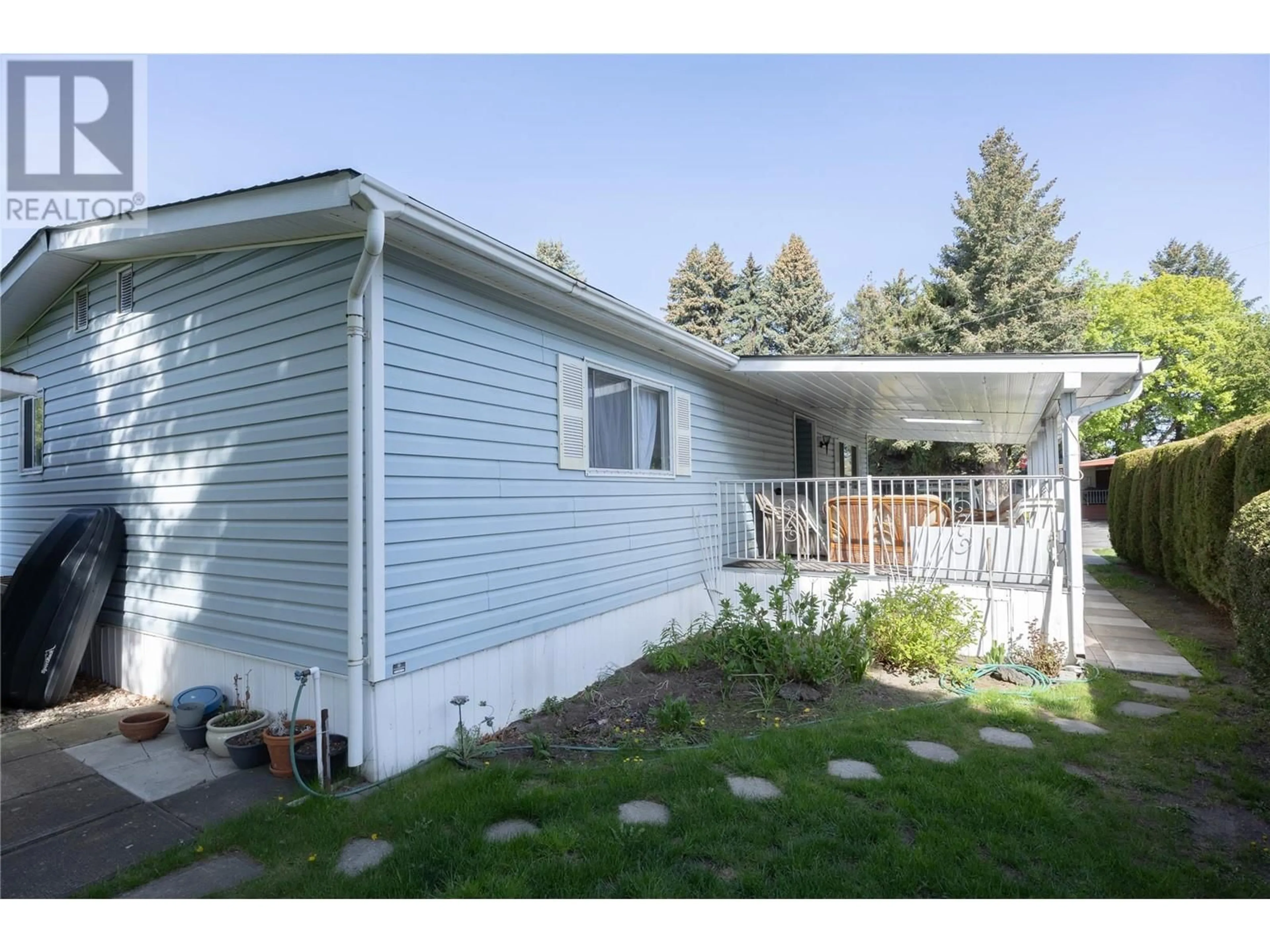 Home with vinyl exterior material, street for 78 - 3535 CASORSO ROAD, Kelowna British Columbia V1W3E1