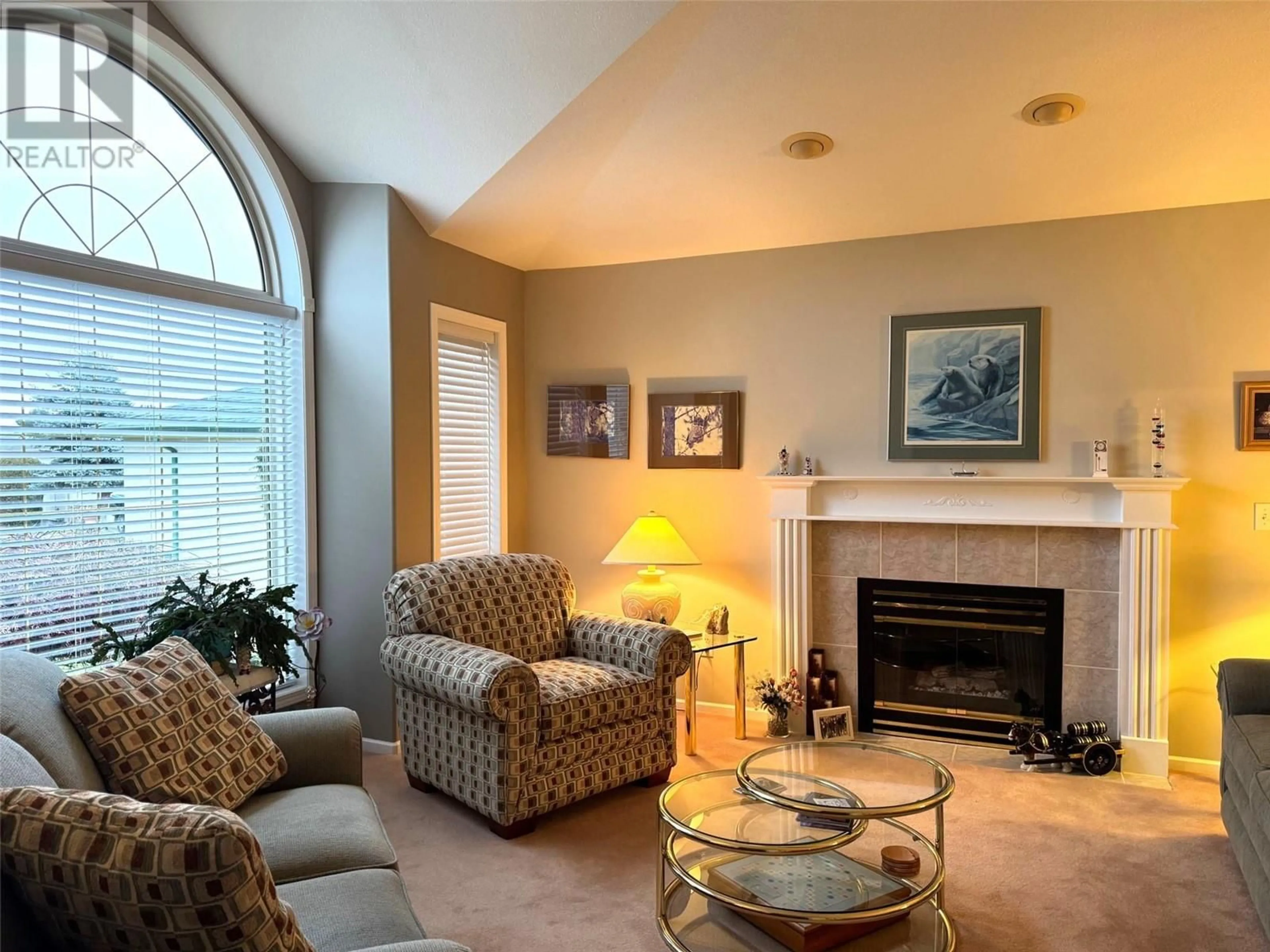 Living room with furniture, unknown for 431 - 2330 BUTT ROAD, Westbank British Columbia V4T2L3