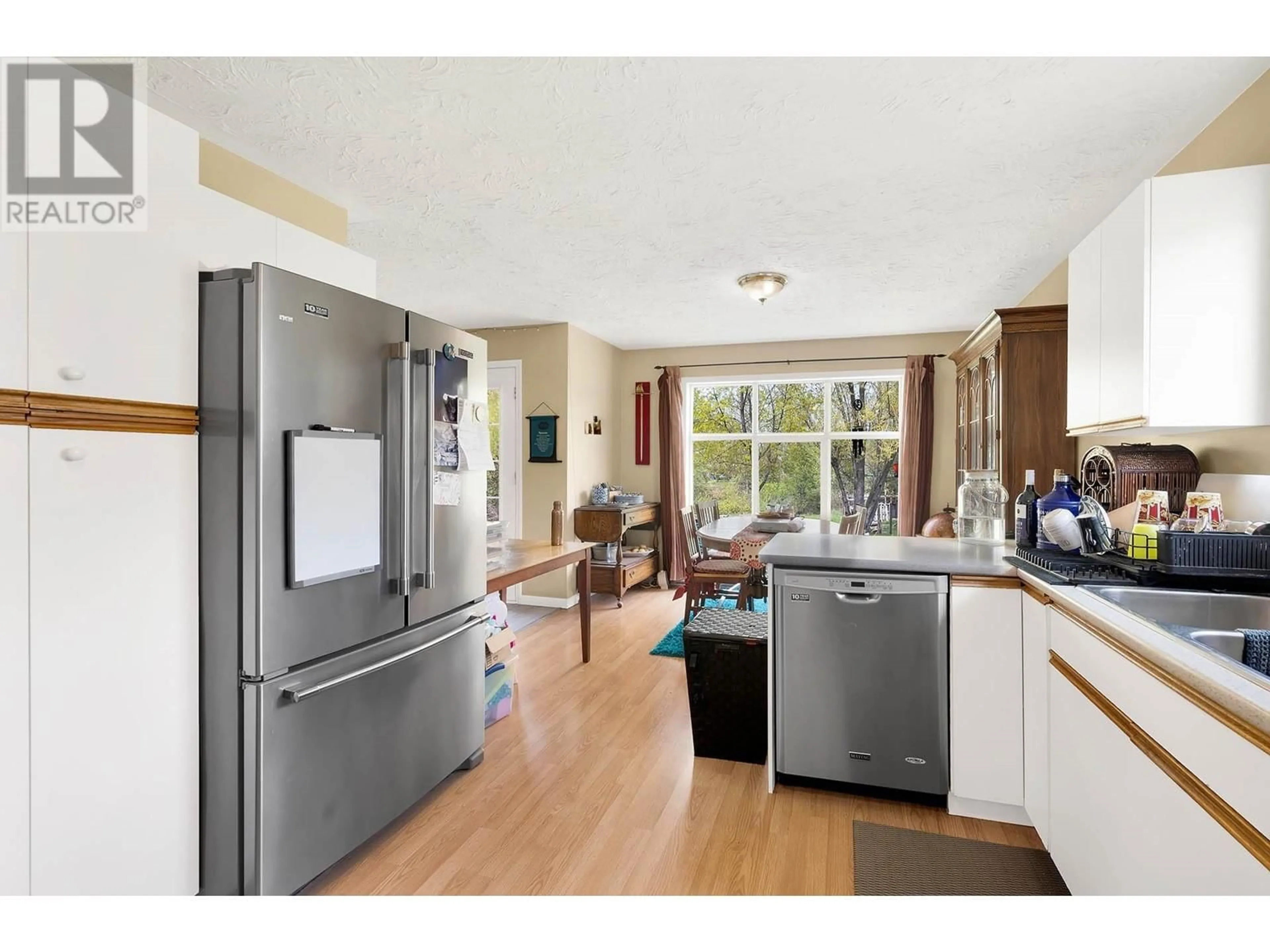 Open concept kitchen, unknown for 3652 HART ROAD, Barriere British Columbia V0E1E0