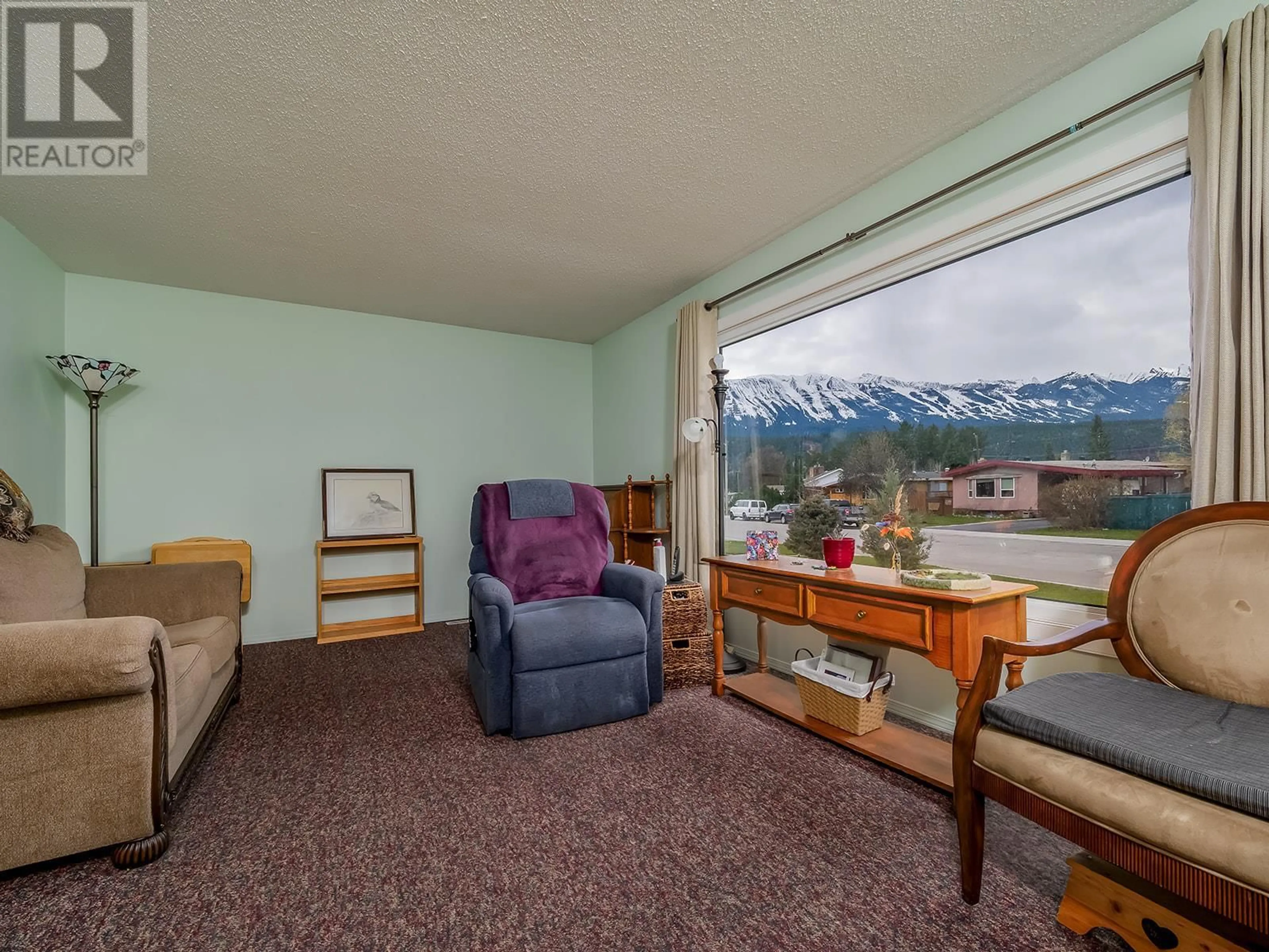 Living room with furniture, unknown for 1204 ALEXANDER DRIVE, Golden British Columbia V0A1H0