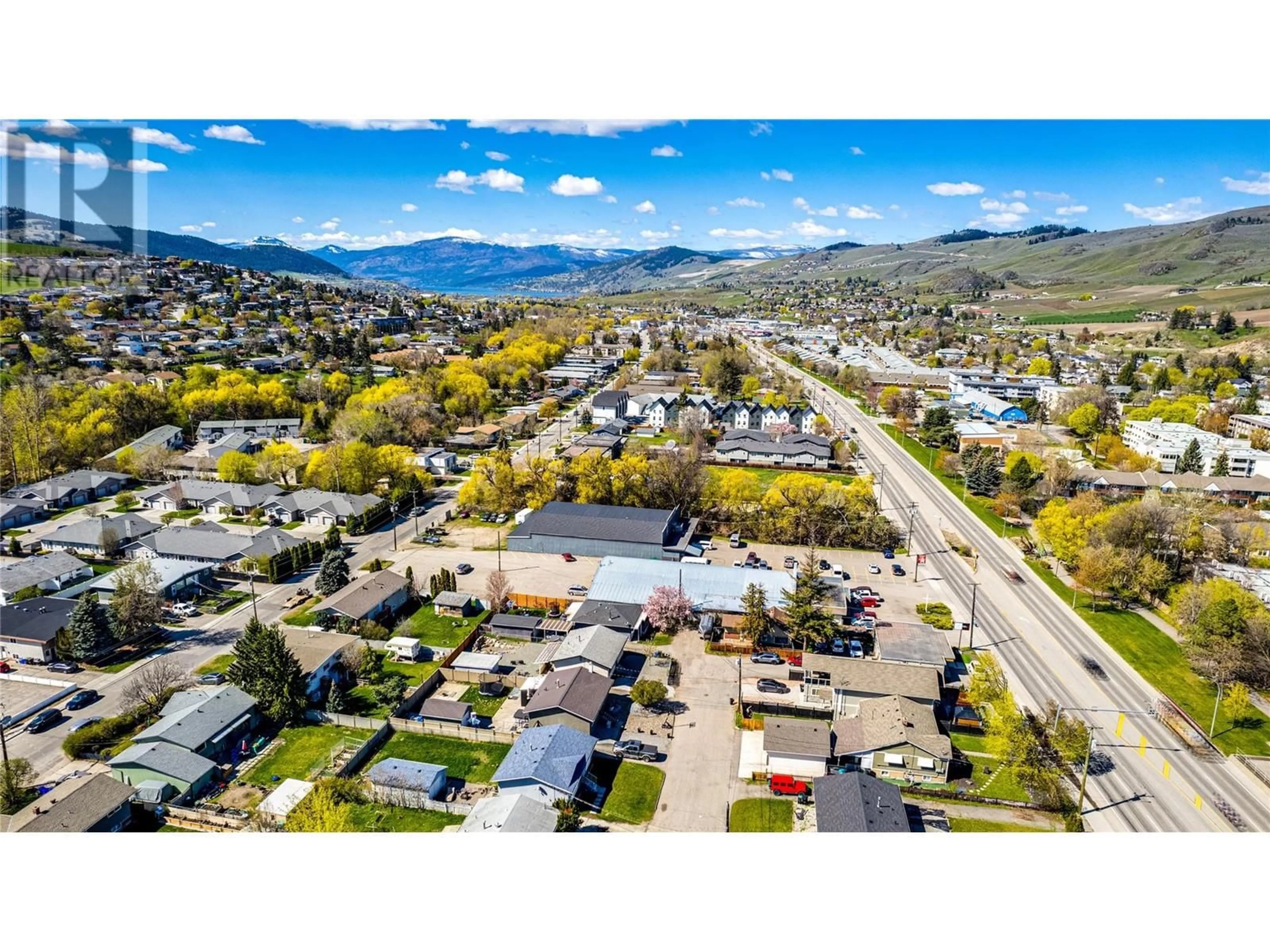 A pic from outside/outdoor area/front of a property/back of a property/a pic from drone, mountain view for 3508 24A AVENUE, Vernon British Columbia V1T1M3