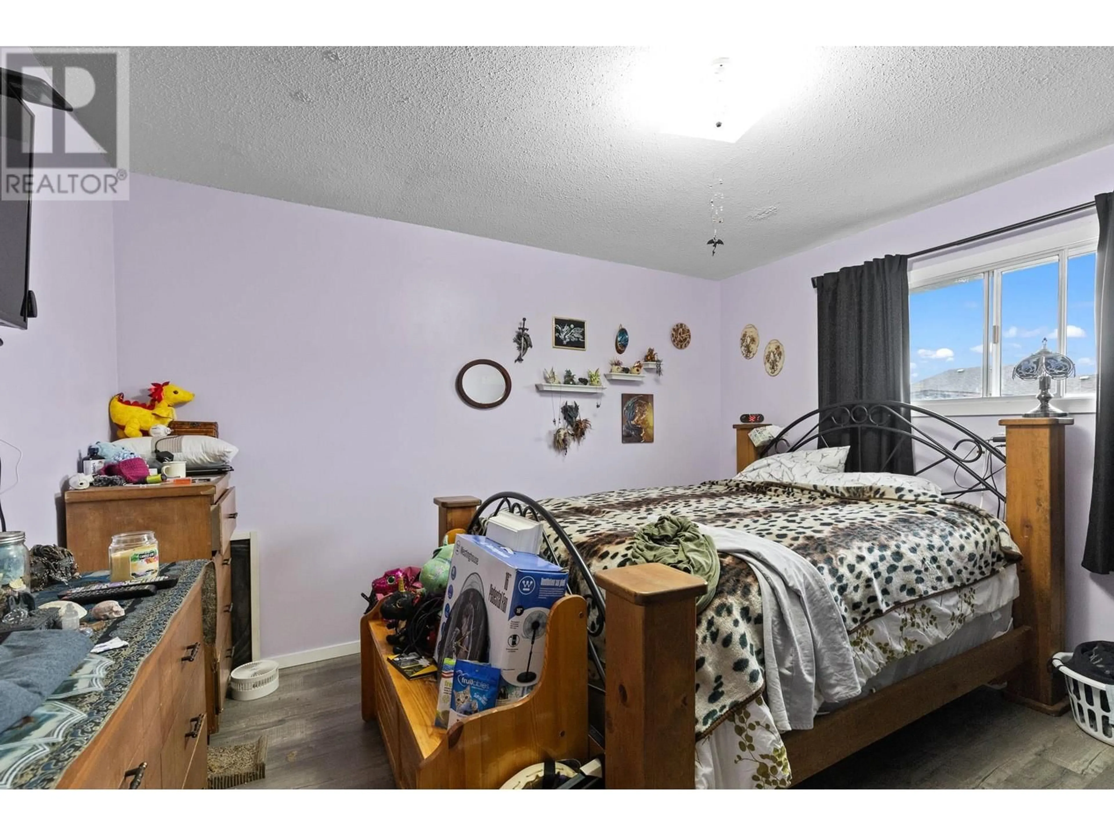 A pic of a room for 490A HEIN ROAD, Kelowna British Columbia V1X4A3