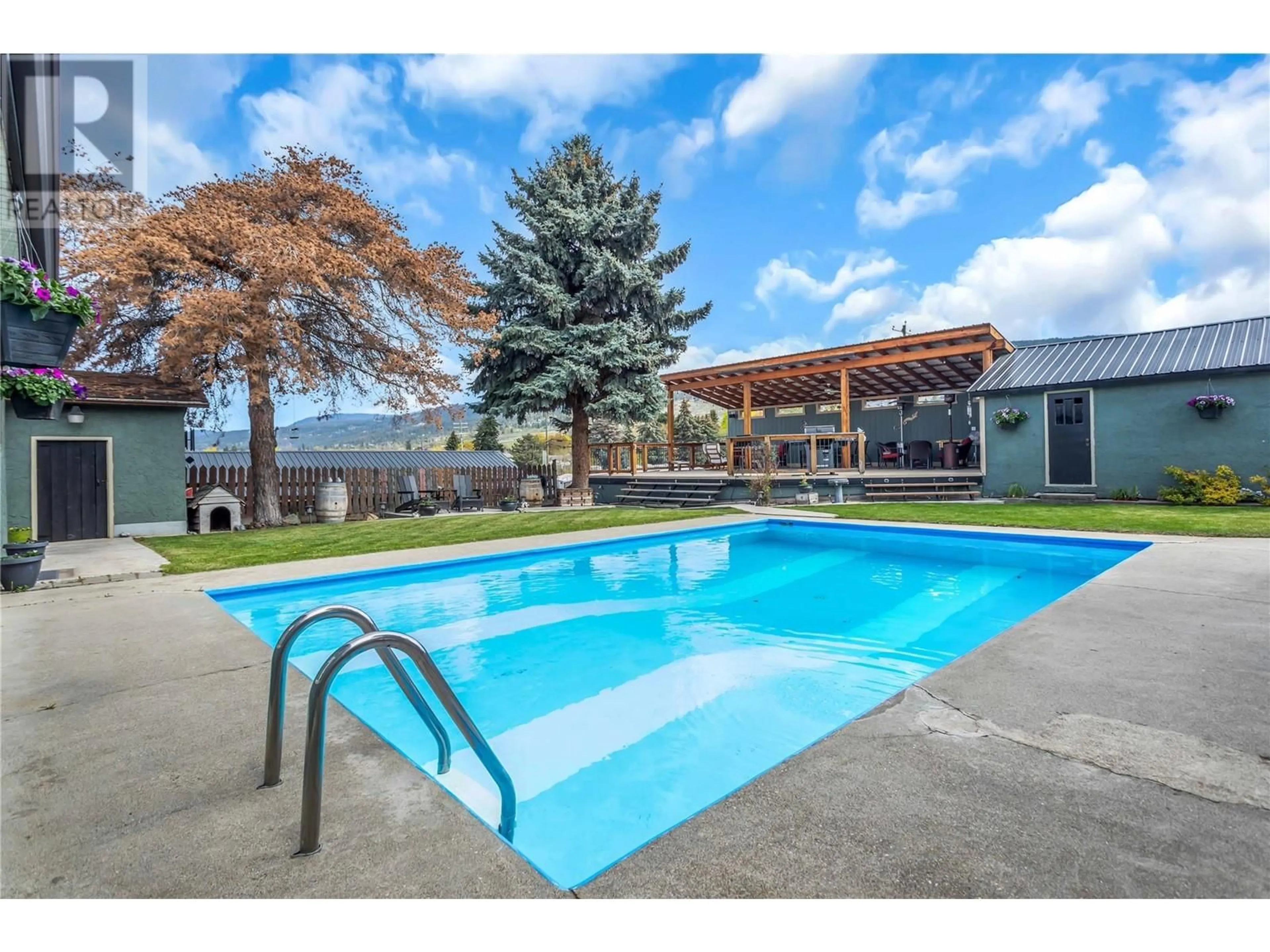 Pool for 4660 SCOTTY CREEK ROAD, Kelowna British Columbia V1X6N2