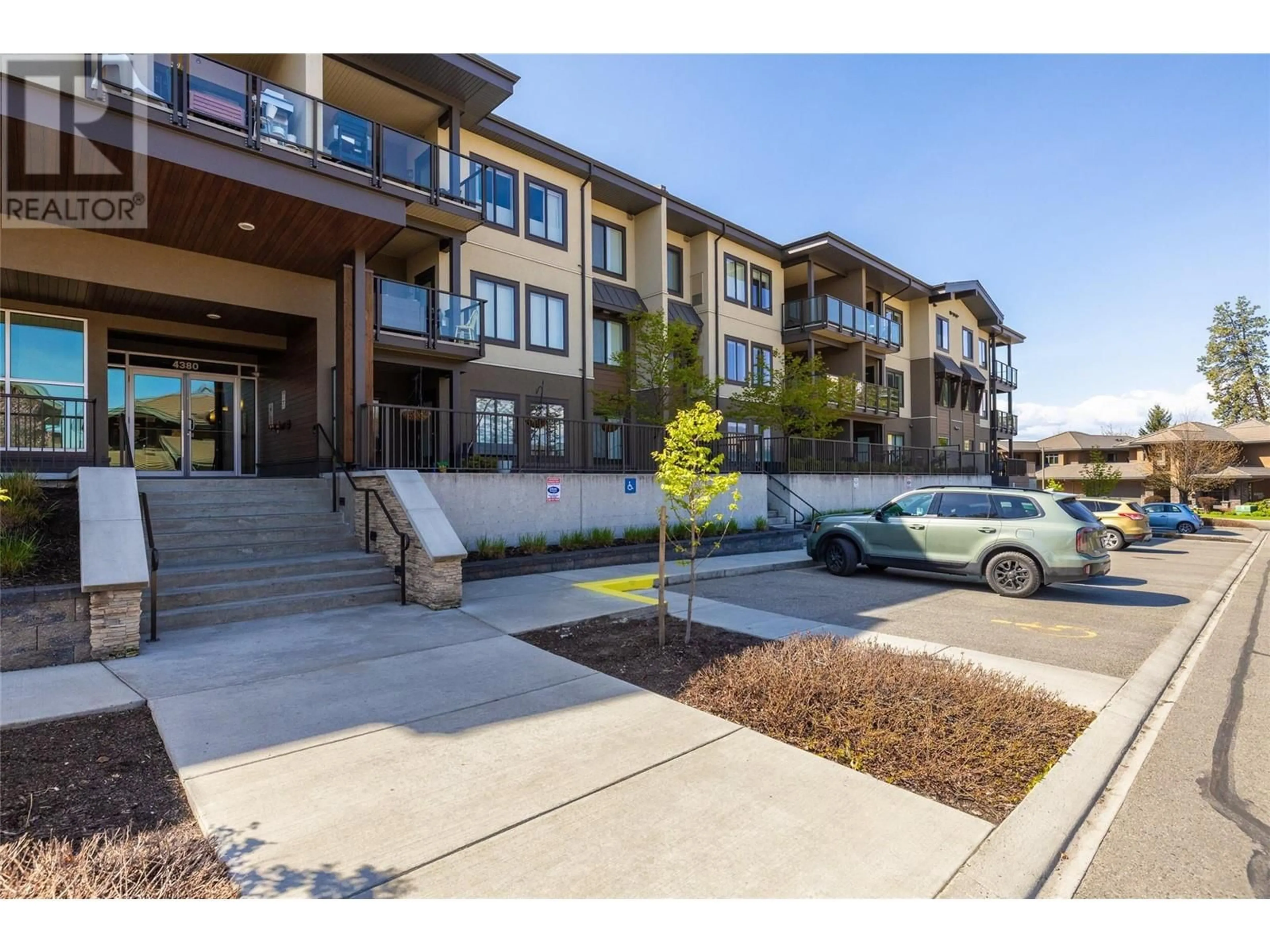 Unknown for 108 - 4380 LAKESHORE ROAD, Kelowna British Columbia V1W5H5