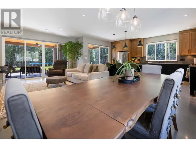 6400 1 AVENUE NORTHWEST, Salmon Arm 5
