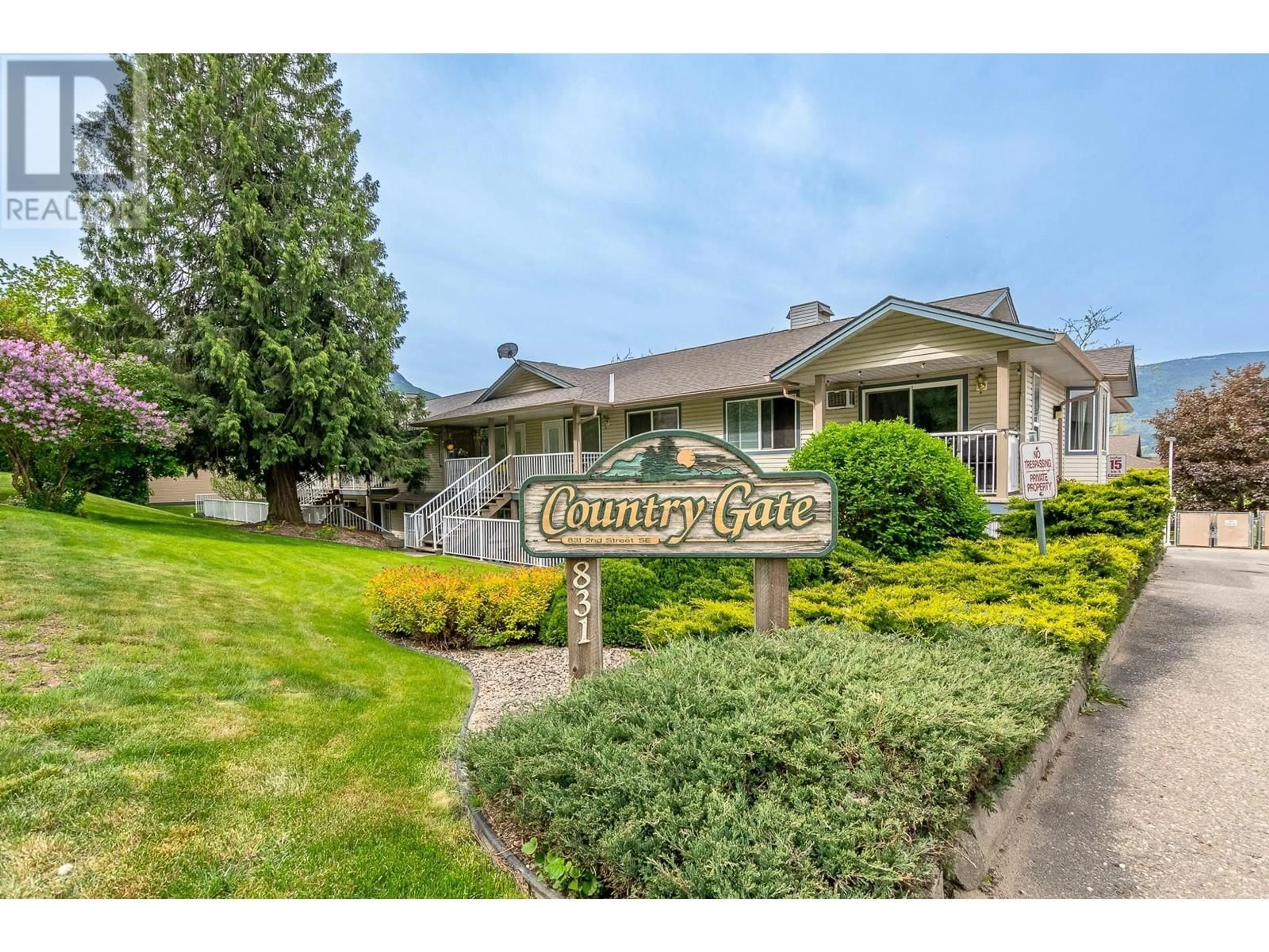 Unknown for 115 - 831 2 STREET SOUTHEAST, Salmon Arm British Columbia V1E1S6