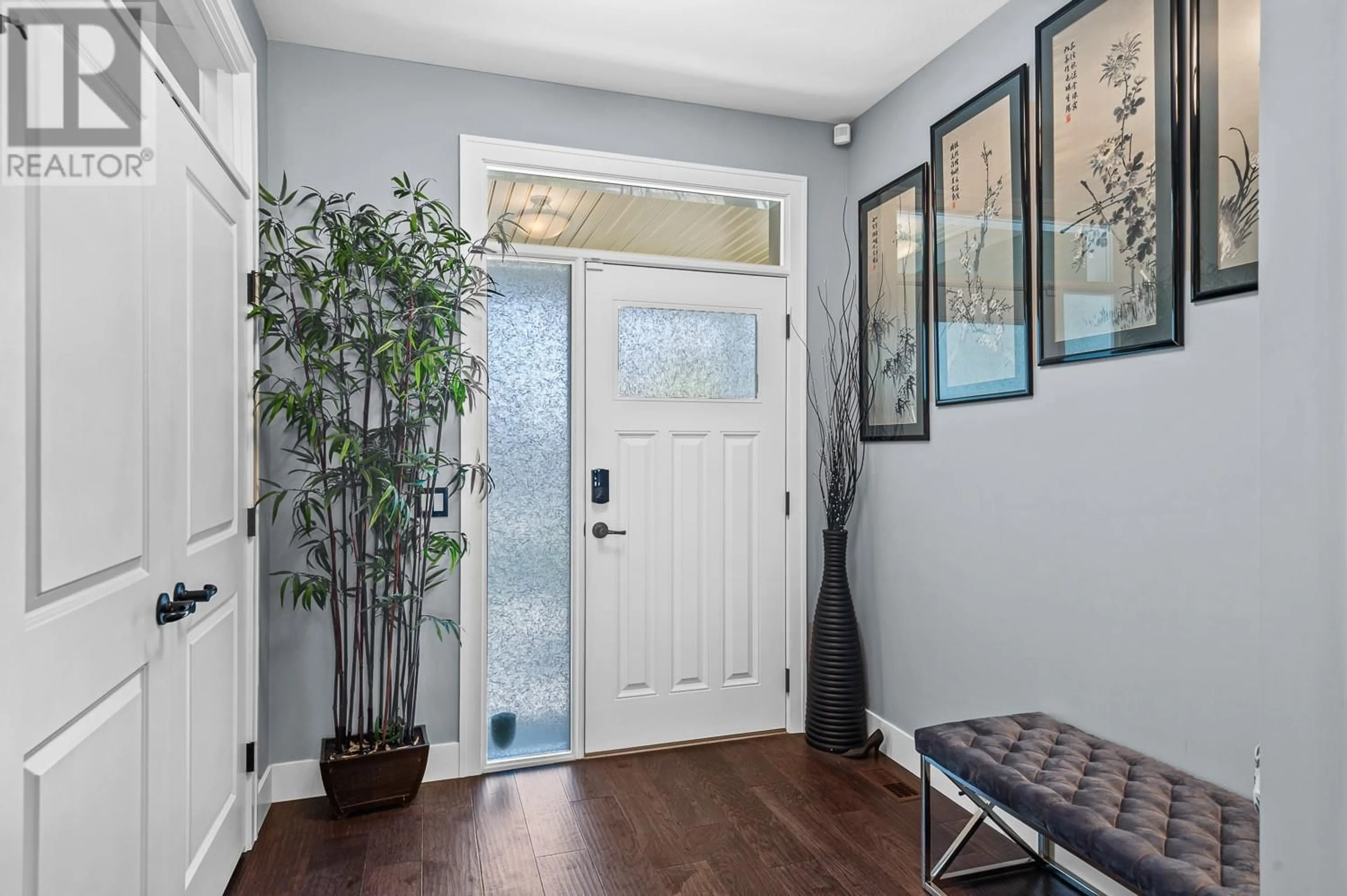 Indoor entryway for 13275 STACCATO DRIVE, Lake Country British Columbia V4V2S4