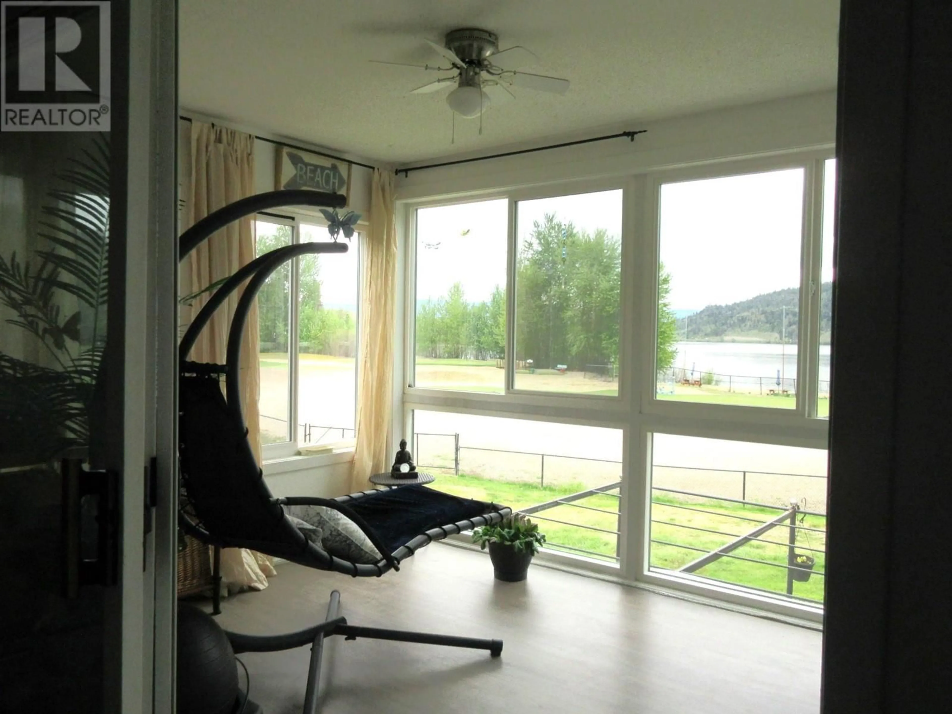 Balcony in the apartment, water/lake/river/ocean view for 3205 - 415 COMMONWEALTH ROAD, Kelowna British Columbia V4V2M4