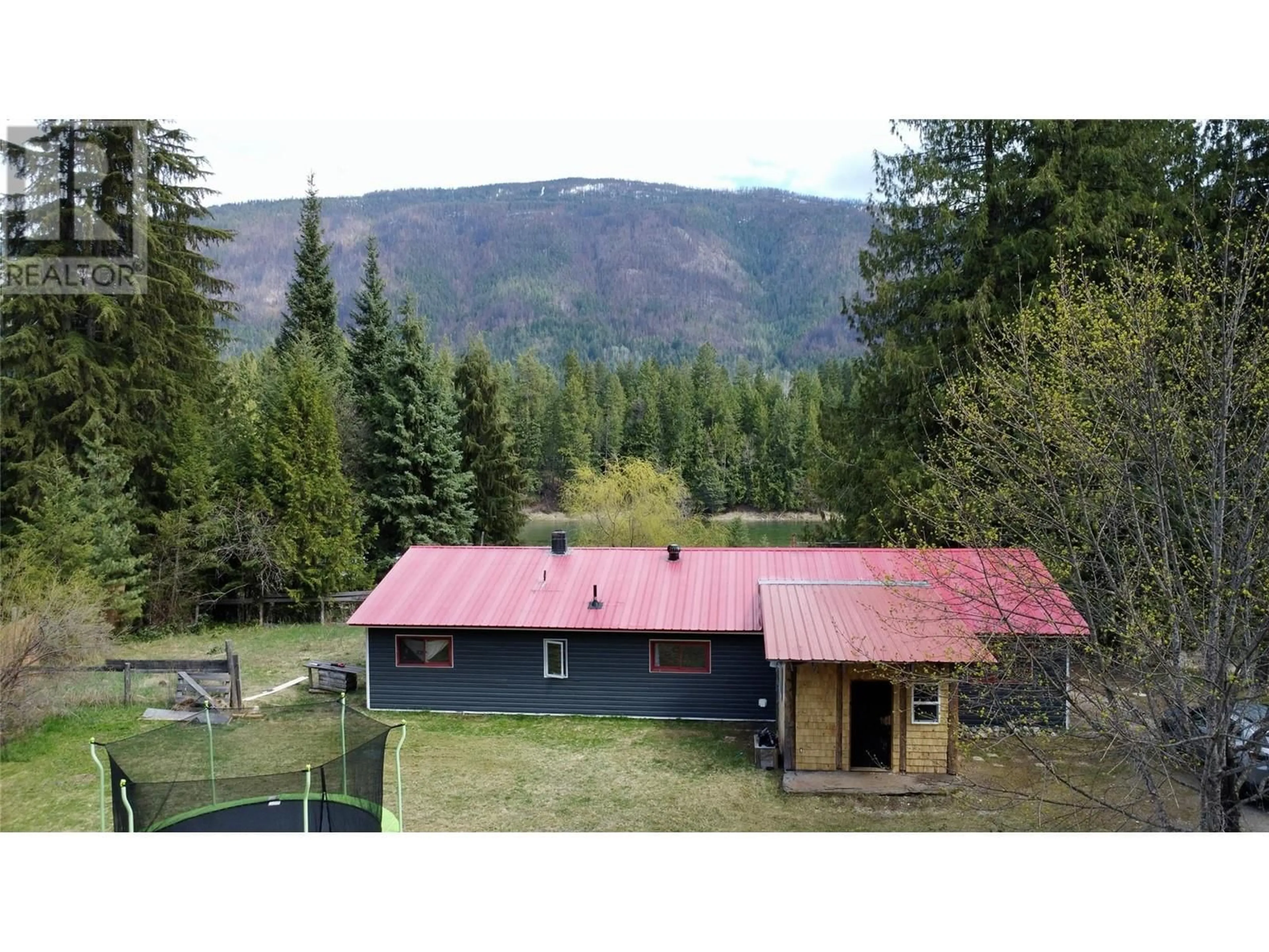 A pic from outside/outdoor area/front of a property/back of a property/a pic from drone, mountain view for SLOCAN WEST ROAD, Slocan British Columbia V0G2C0