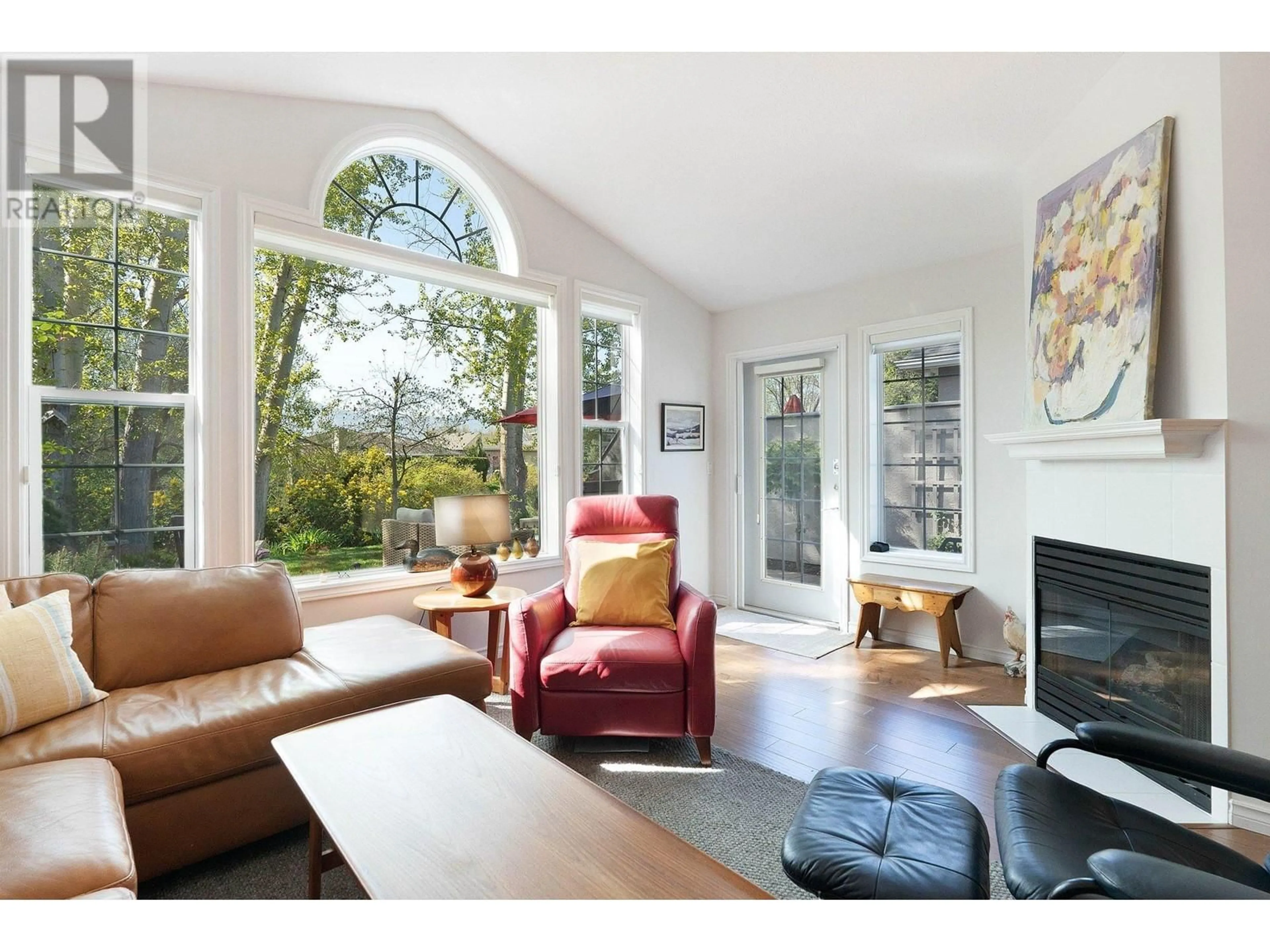 Living room with furniture, unknown for 9 - 3775 SPRINGBROOK ROAD, Kelowna British Columbia V1W4A3