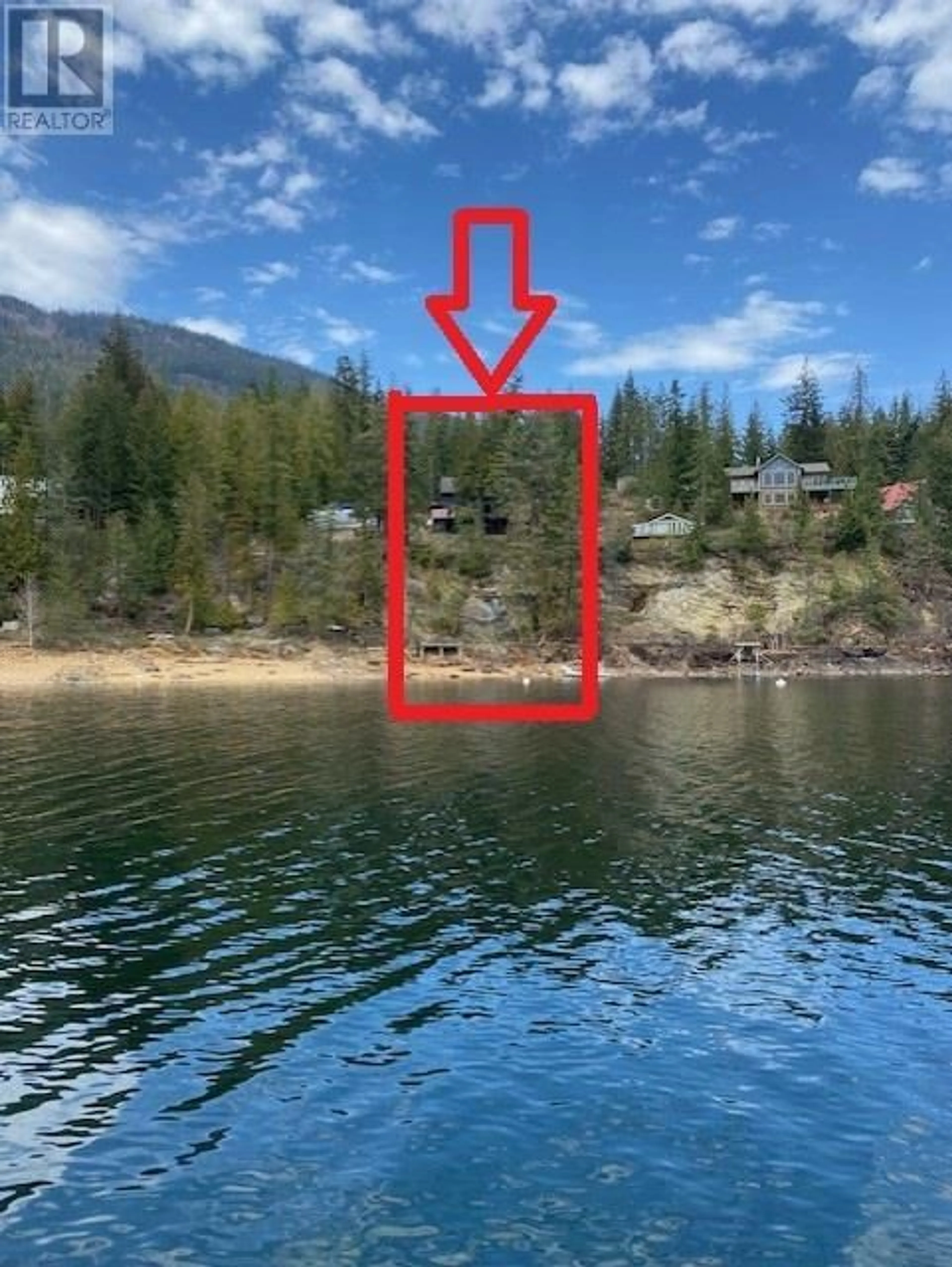 Blurry image for 6 - 6432 SUNNYBRAE CANOE POINT ROAD, Tappen British Columbia V0E2X1
