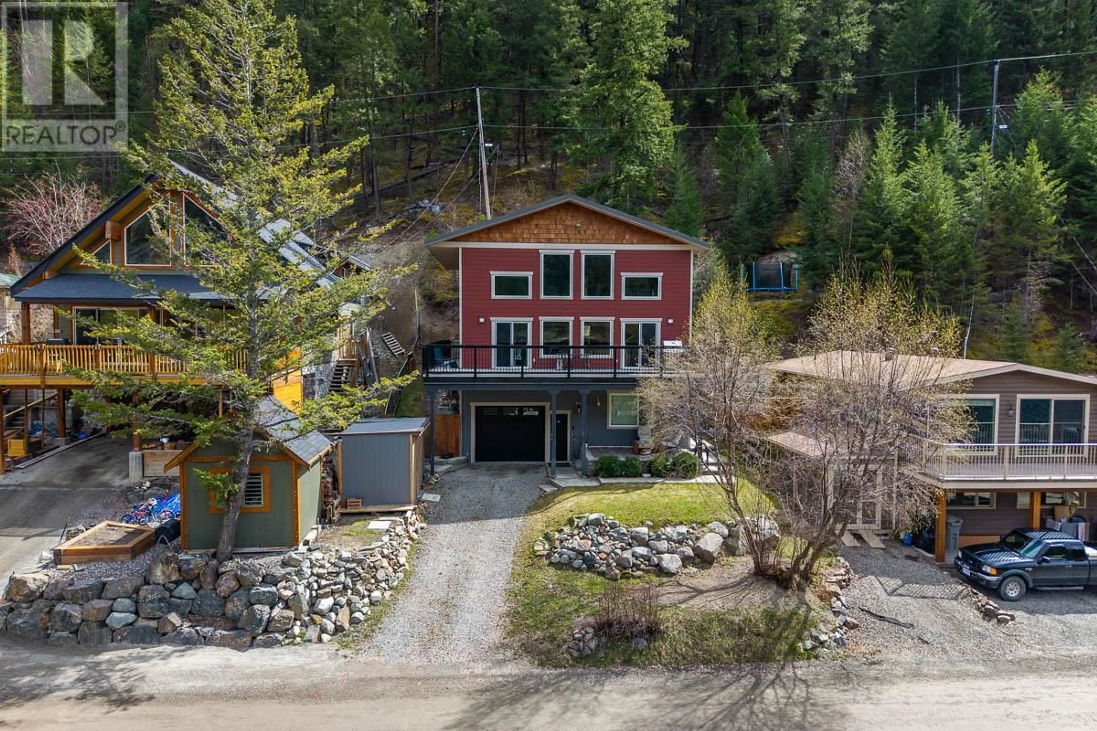 A pic from outside/outdoor area/front of a property/back of a property/a pic from drone, street for 1980 PAUL LAKE ROAD, Kamloops British Columbia V2H1N8